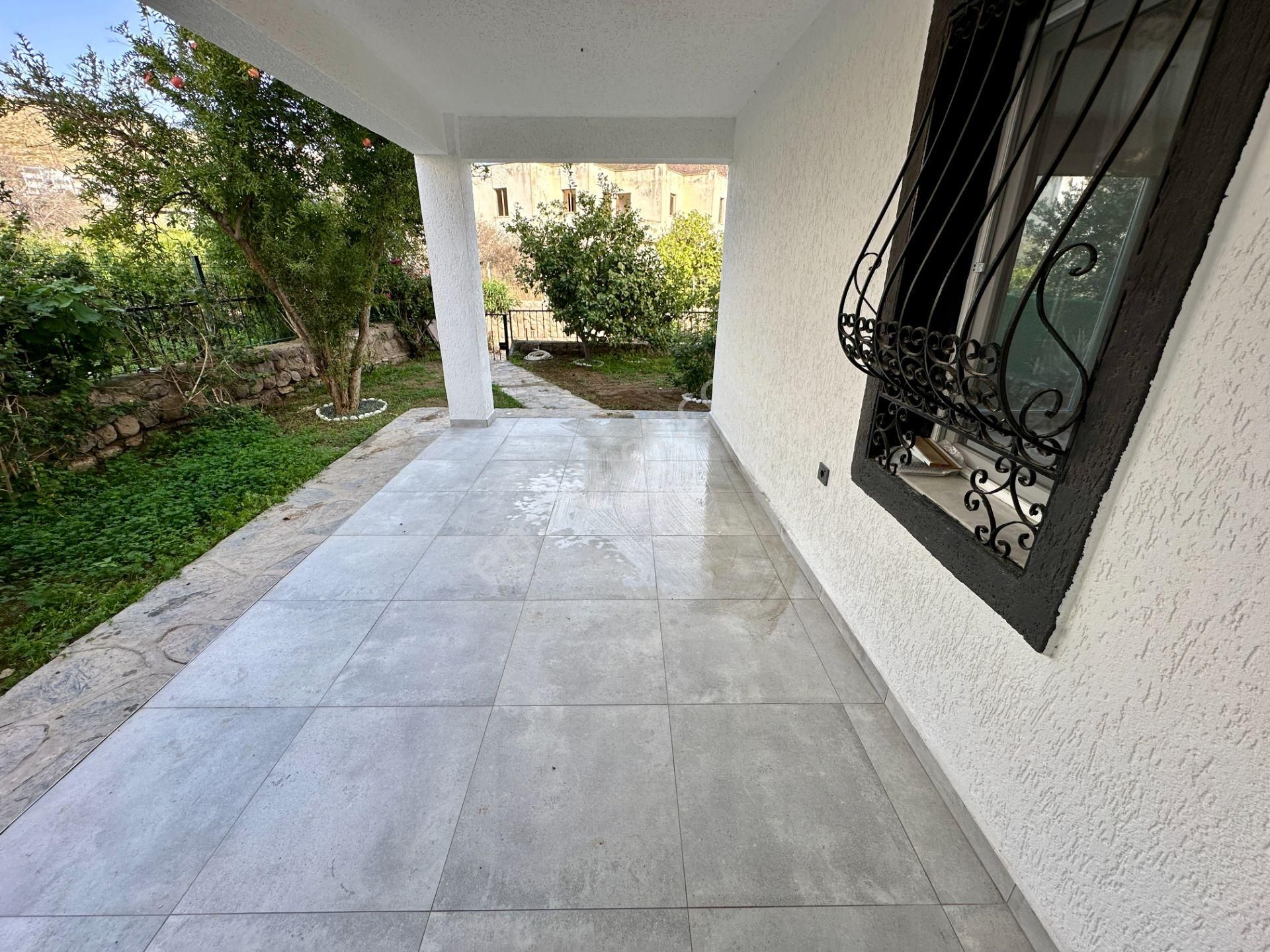 Bodrum Akyarlar'da Satılık Müstakil Bahçeli Site İçi 3+1 Villa - Görsel 9