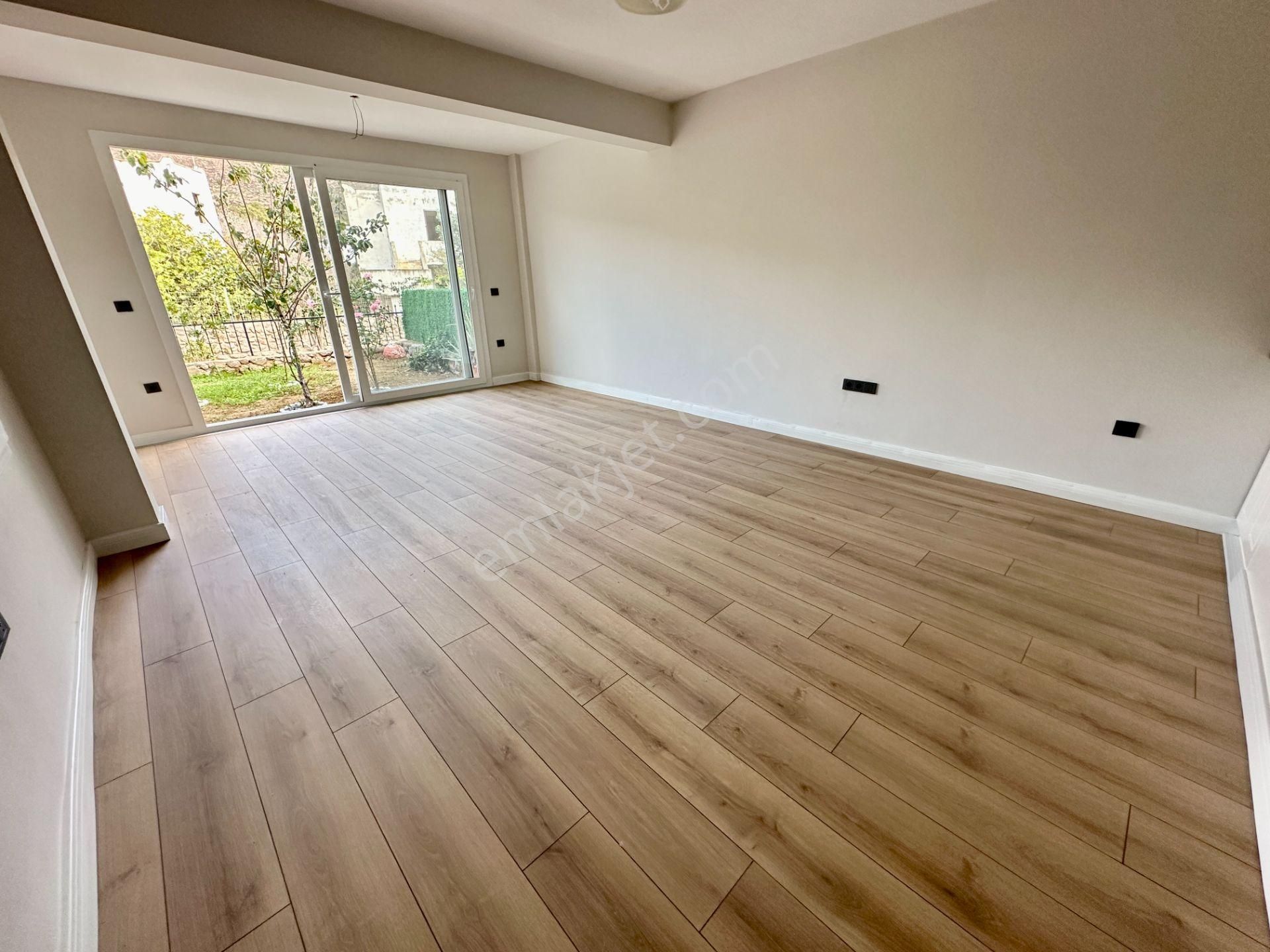 Bodrum Akyarlar'da Satılık Müstakil Bahçeli Site İçi 3+1 Villa - Görsel 18