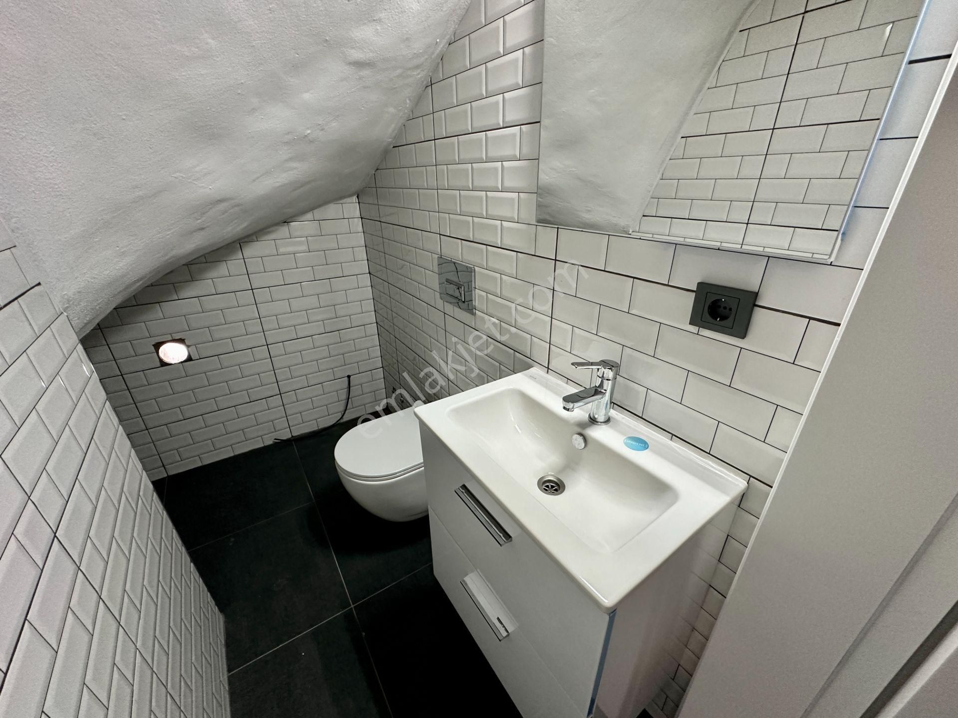 Bodrum Akyarlar'da Satılık Müstakil Bahçeli Site İçi 3+1 Villa - Görsel 21