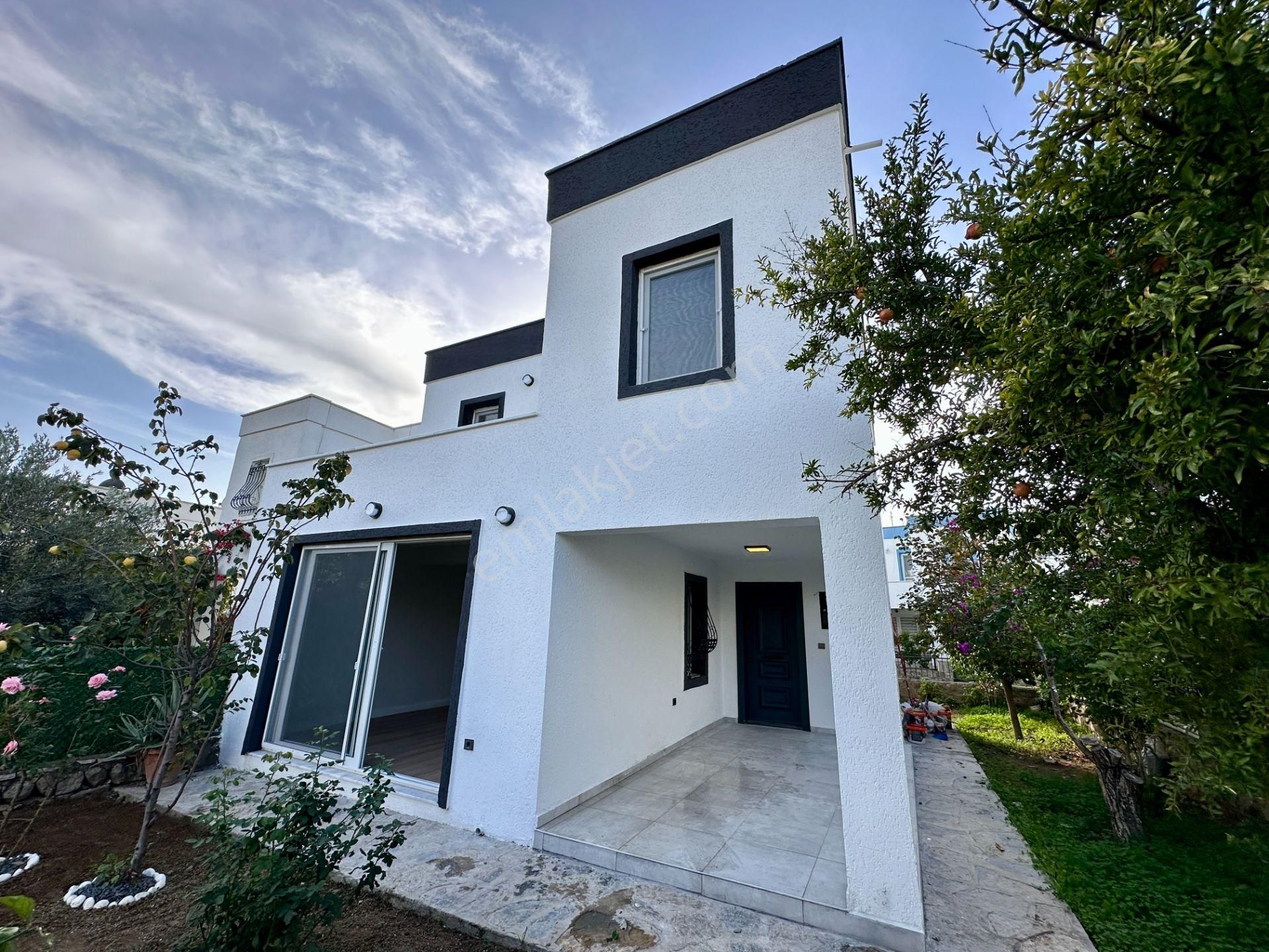 Bodrum Akyarlar'da Satılık Müstakil Bahçeli Site İçi 3+1 Villa - Görsel 7