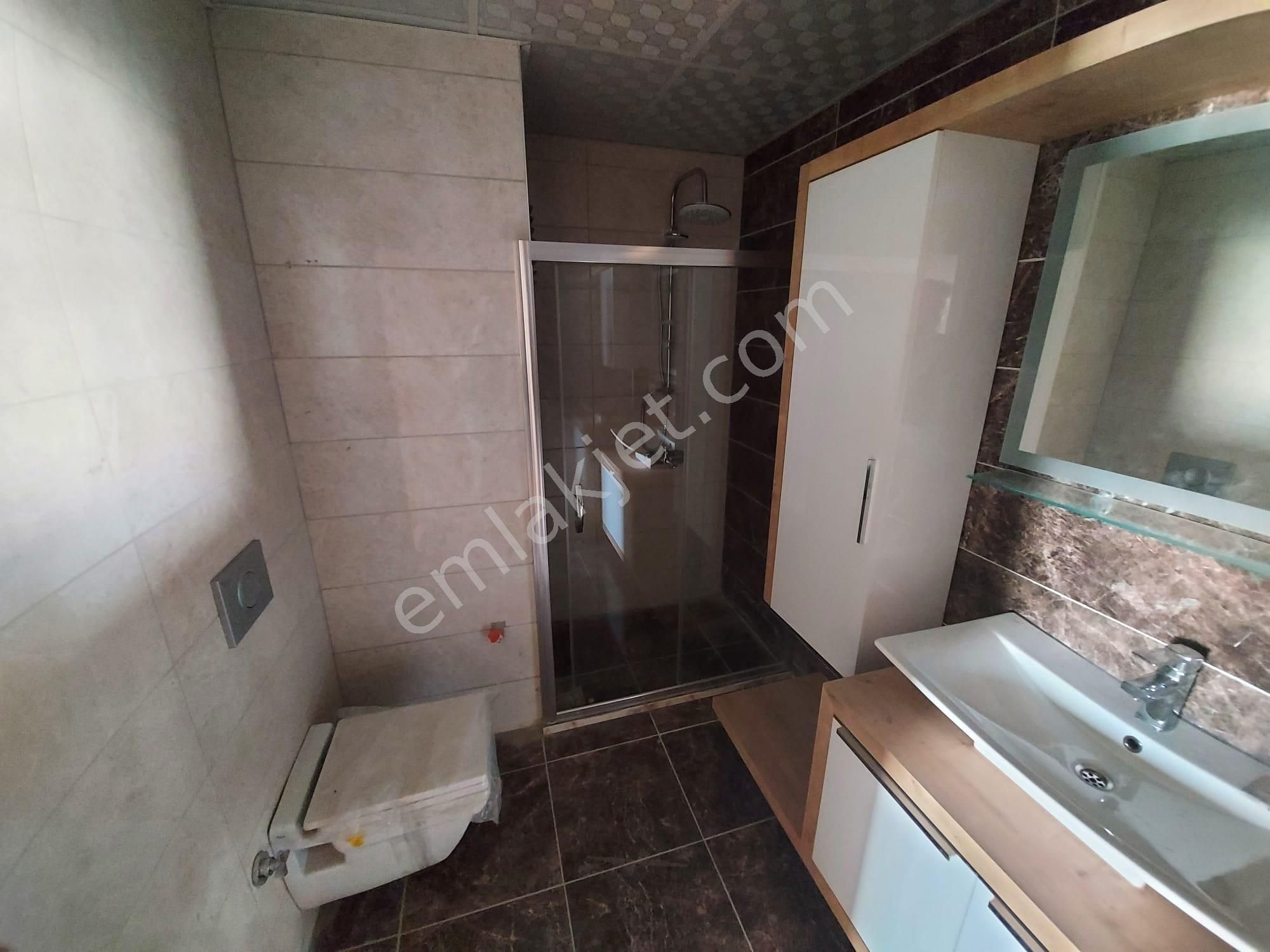 Nezih Bir Sitede 2+1 Satılık Daire - Görsel 11