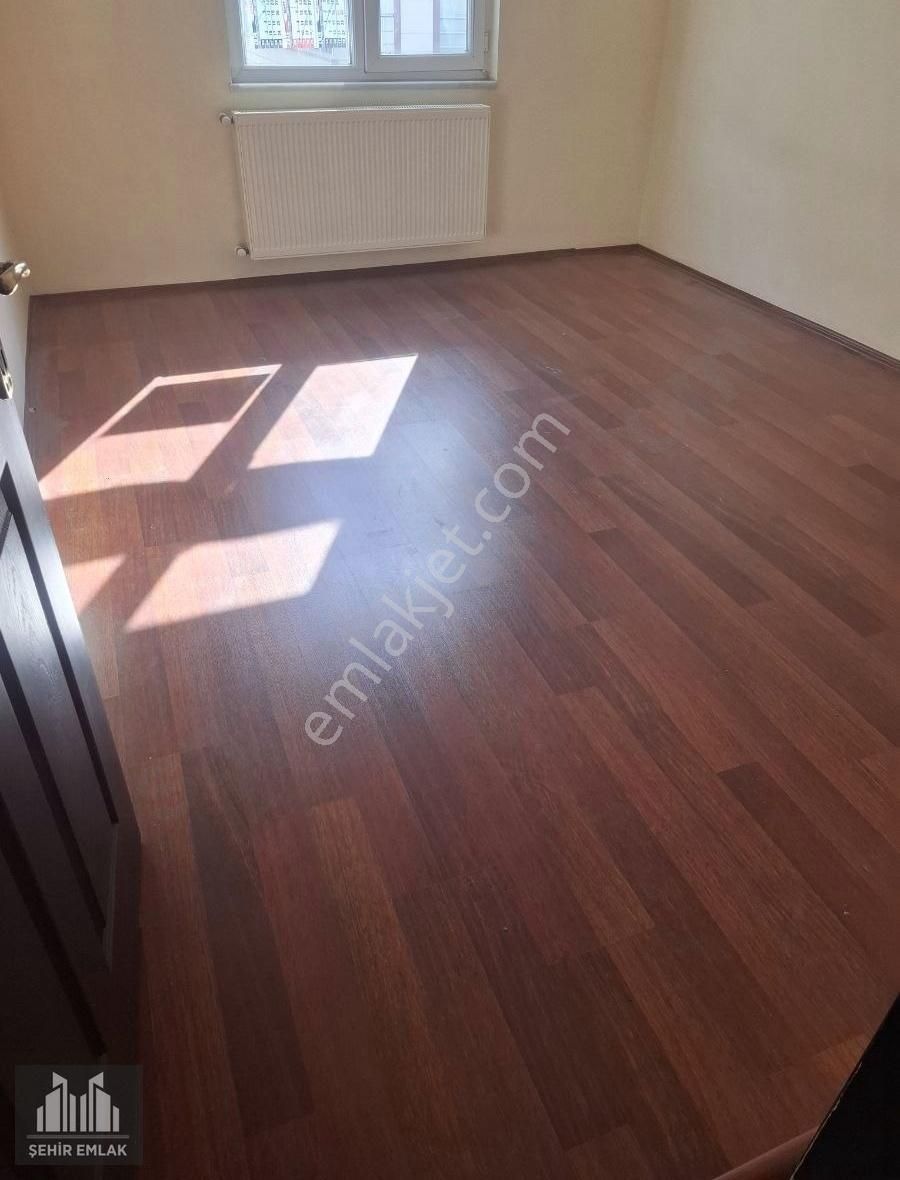 Atakum Cumhuriyet Kiralık Daire Azerbaycan Caddesi Kiralık 3.kat 3+1 Daire