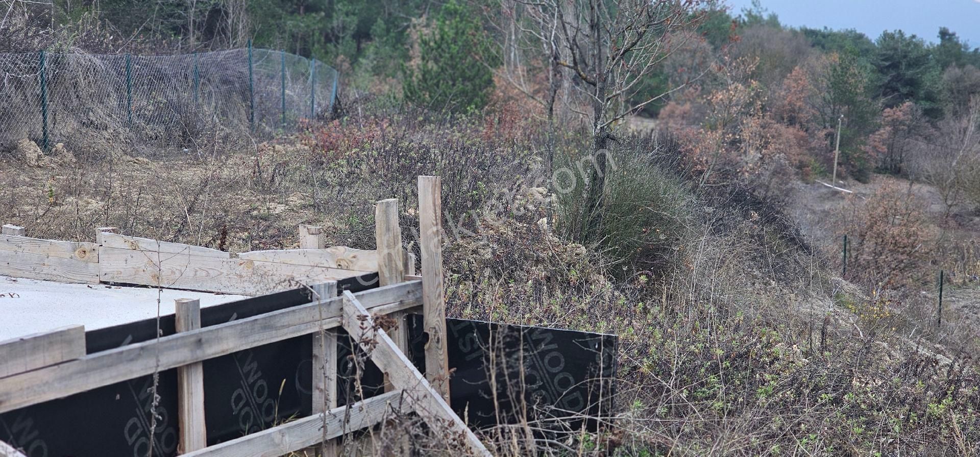 Taraklı Muhtumlarda Bahçe Temel Betonu Atılmiş - Görsel 8