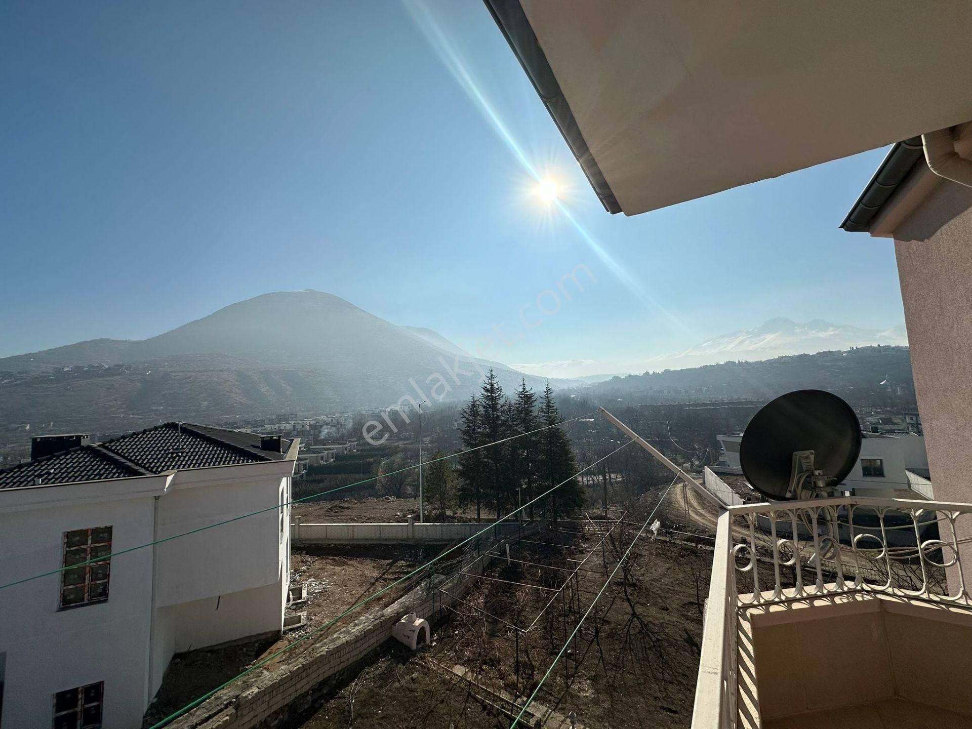 Çay Bağların'da 1000m2 İçerisinde 2 Katlı Villa+arsası - Görsel 2