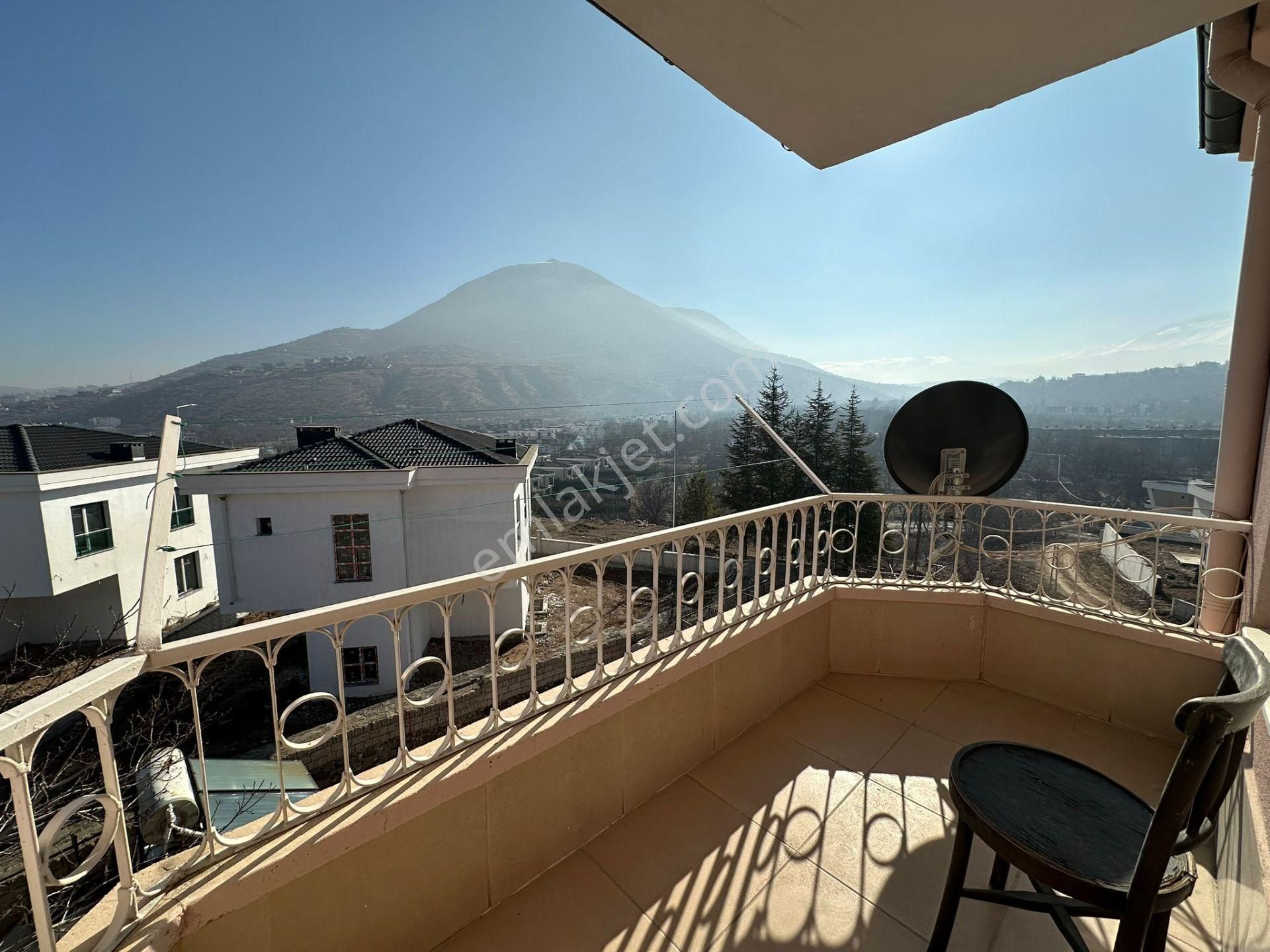 Çay Bağların'da 1000m2 İçerisinde 2 Katlı Villa+arsası - Görsel 3