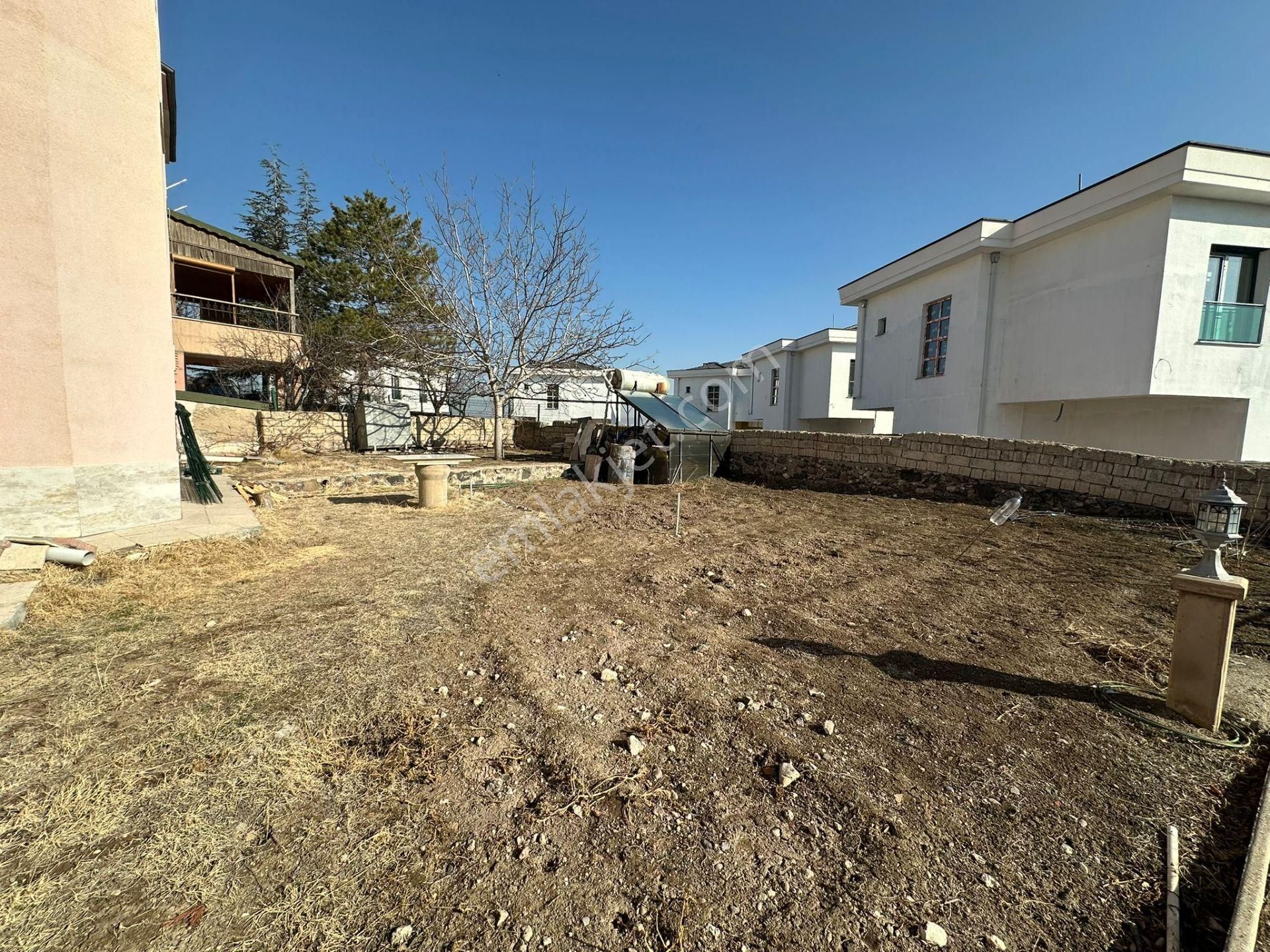 Çay Bağların'da 1000m2 İçerisinde 2 Katlı Villa+arsası - Görsel 28