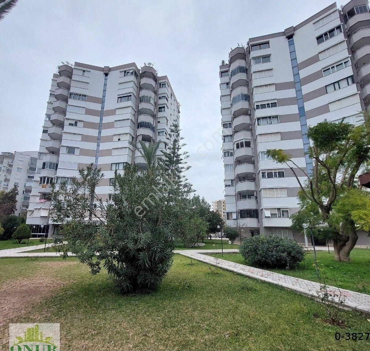 Muratpaşa Yeşilbahçe Satılık Daire Antalya, Muratpaşa, Yeşilbahçe'de, Site İçinde, 3+1, Daire