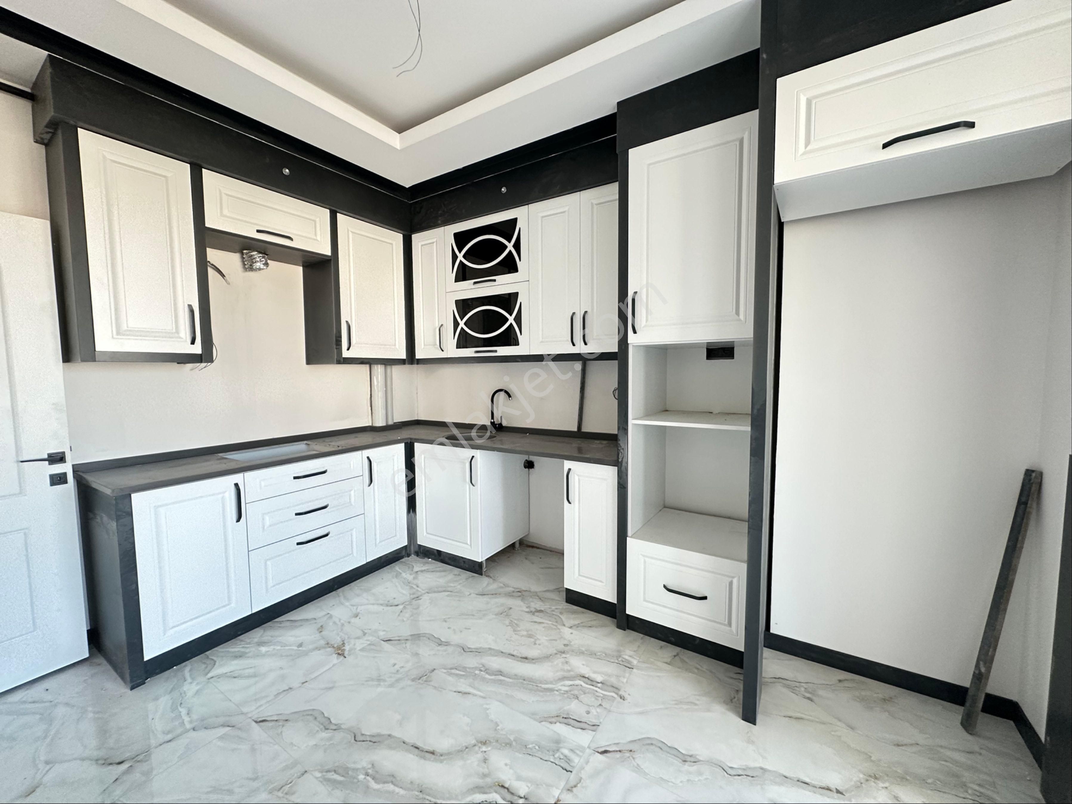 Rota Gayrimenkulden Şemikler Mevkinde Satılık 2+1 Daire
