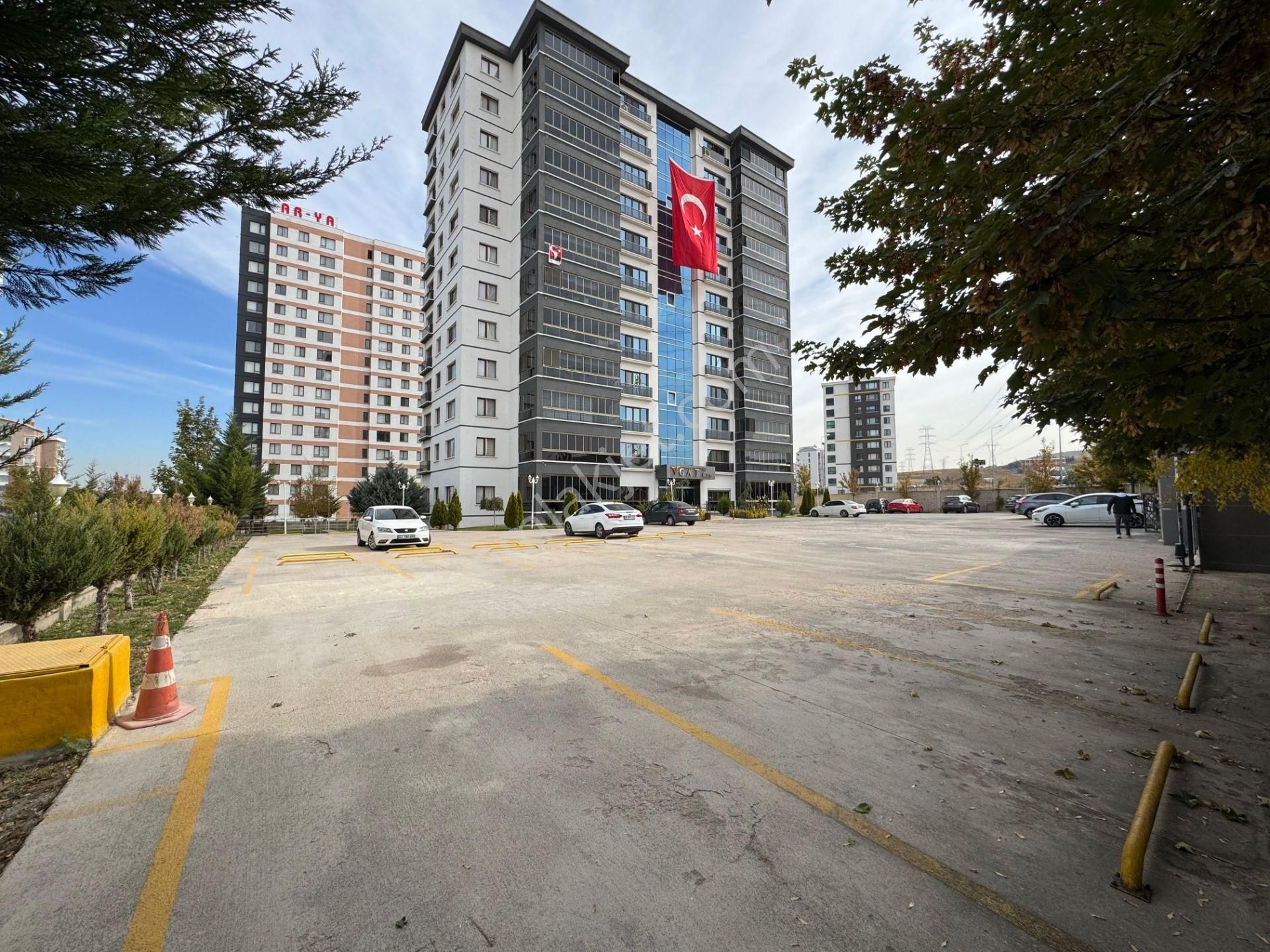 Etimesgut Bağlıca Satılık Daire Irmak Emlak- Bağlıca Satılık Site İçinde Ara Kat 4+1 Daire