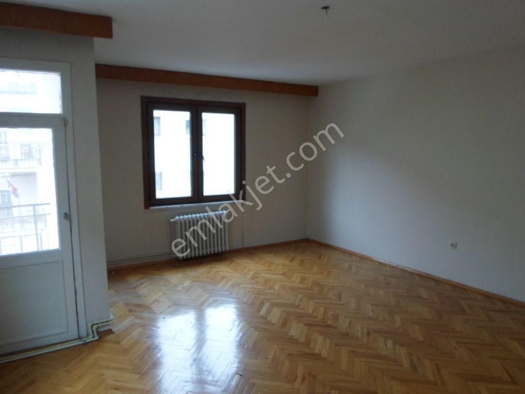 Küçükyalı Atatürk Cd.carrefour Arkası.90 M2 - Görsel 16