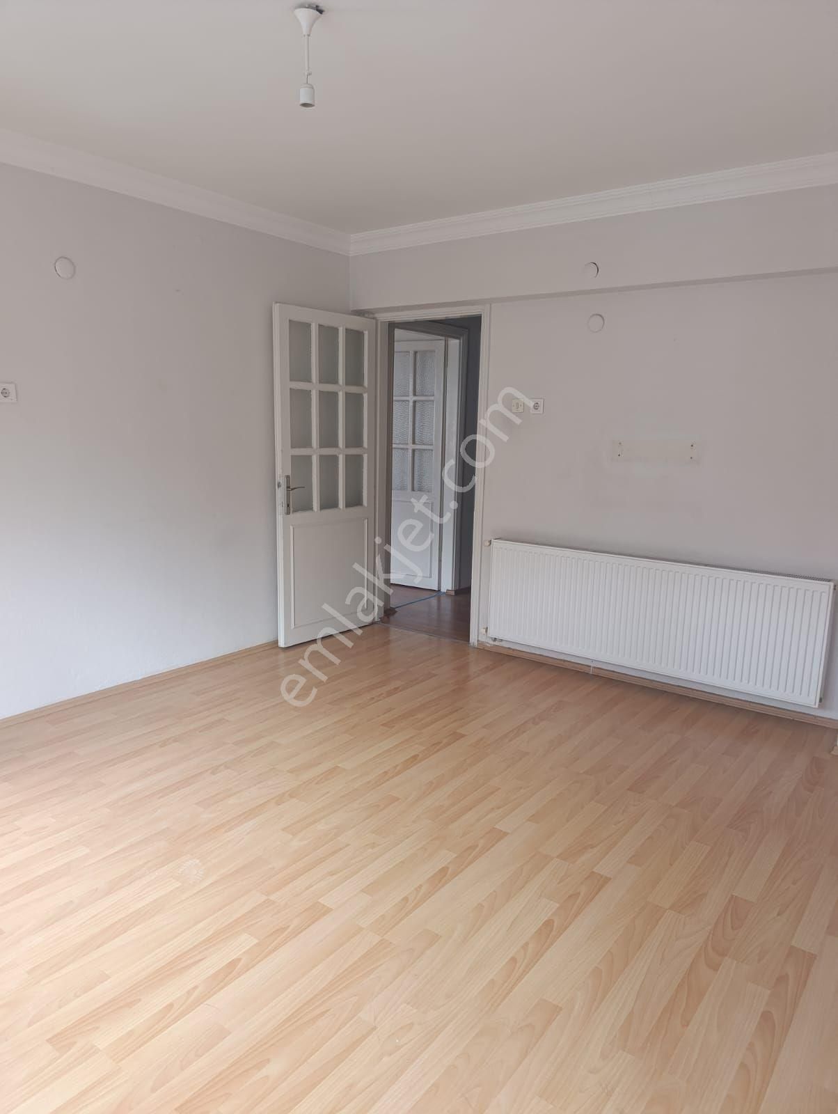 Nazilli Altıntaş Kiralık Daire Demiröz Emlak'tan 3+1 Doğalgazlı Kiralık Daire