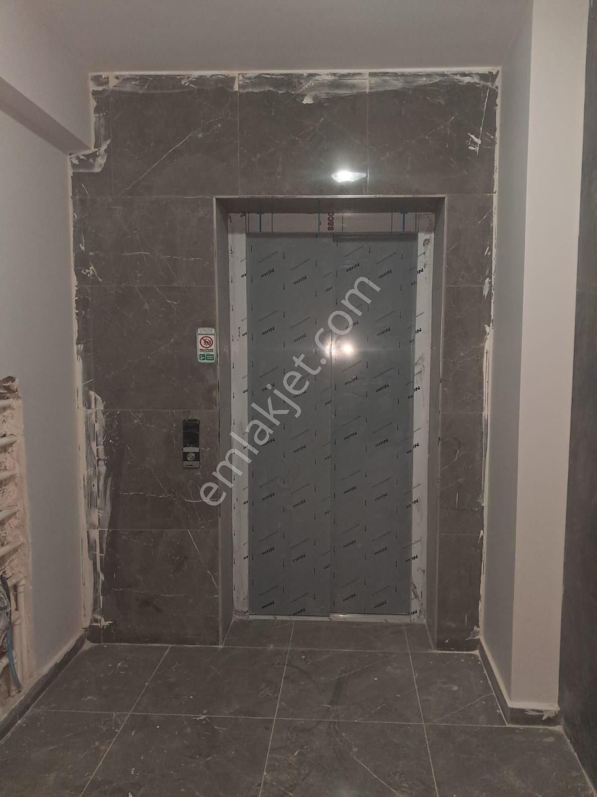 İnegöl Hamzabey Satılık Daire Bursa İnegöl Alanyurt 3+1 160m2 Satılık Daire