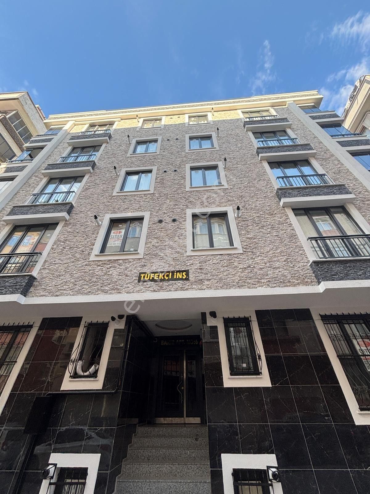 Bahçelievler Cumhuriyet Satılık Daire İstanbul Bahçelievler Cumhuriyet Mah De Satılık 92m² 2+1- 1.kat Daire