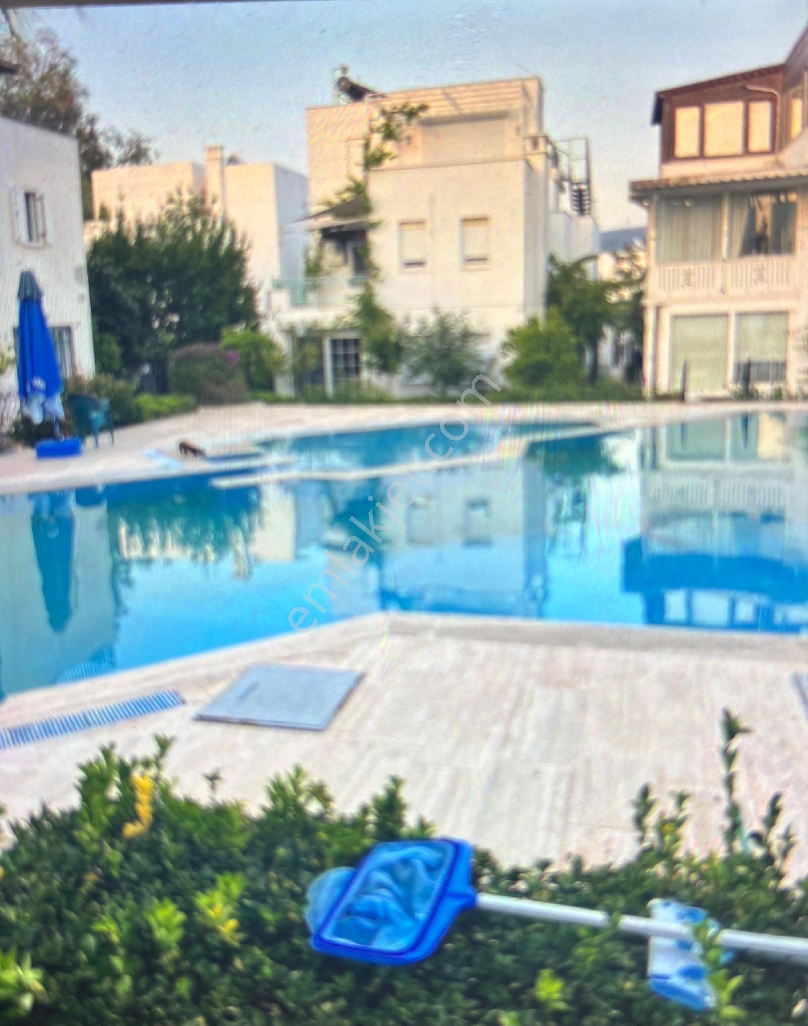 Bodrum Eskiçeşme Satılık Müstakil Ev Bodrum Merkezde Site İçinde 3+1 Müstakil Ev