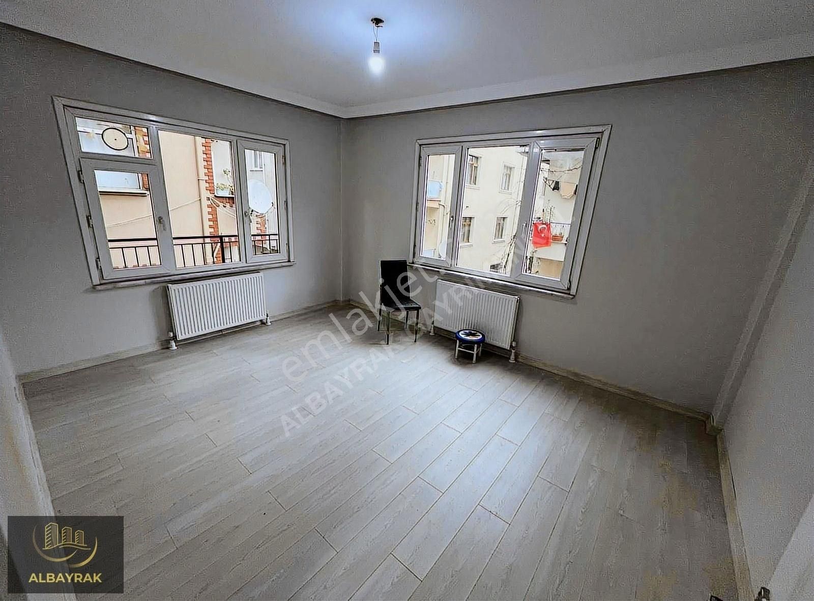 Ümraniye Namık Kemal Kiralık Daire Albayraktan Çarşı Metro 5dk Mesafe-2+1 100m2-üçbalkon-genişdaire