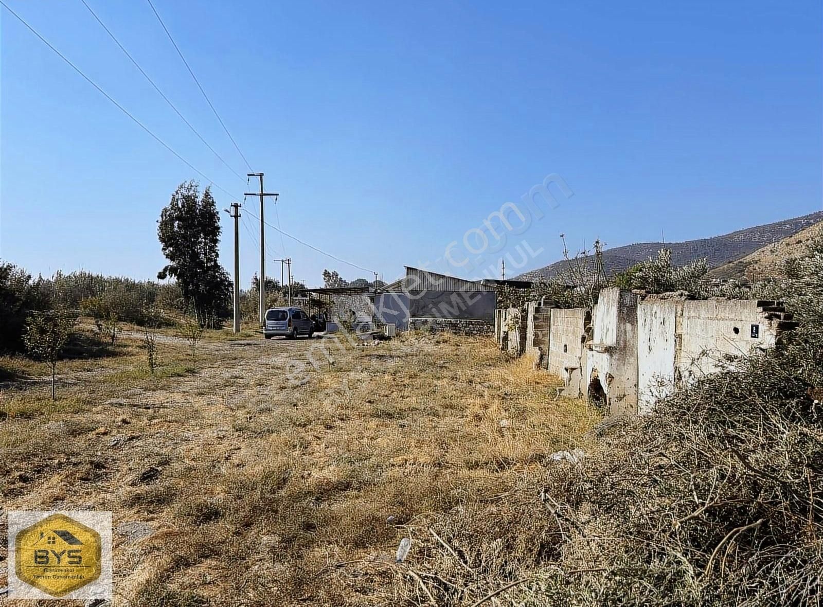 Söke Atburgazı Satılık Müstakil Ev Söke Atburgazında Ana Cadde Üzeri Satılık Köy Evi