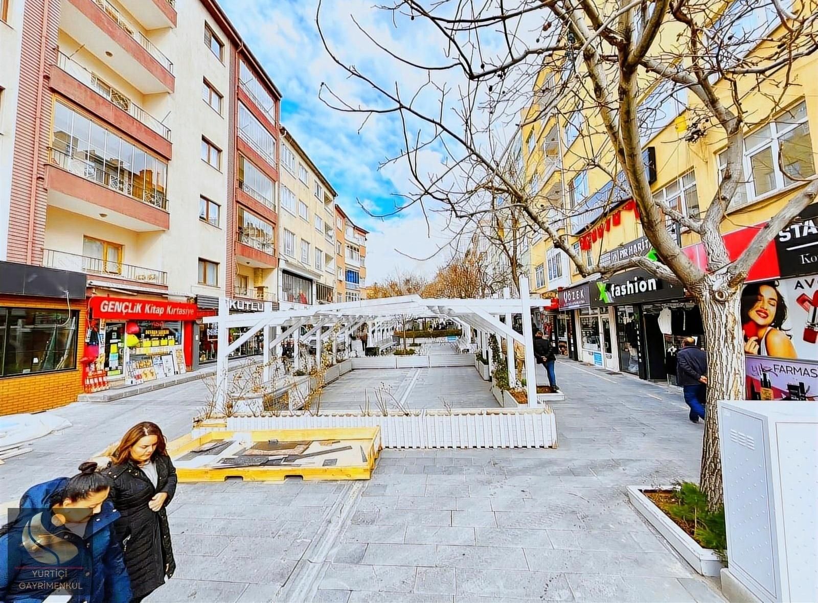 Niğde Merkez Saruhan Satılık Dükkan & Mağaza Yurtiçi Gayrimenkul'den Yeni Çarşı Üzerinde 80m2 Yüksek Getirili