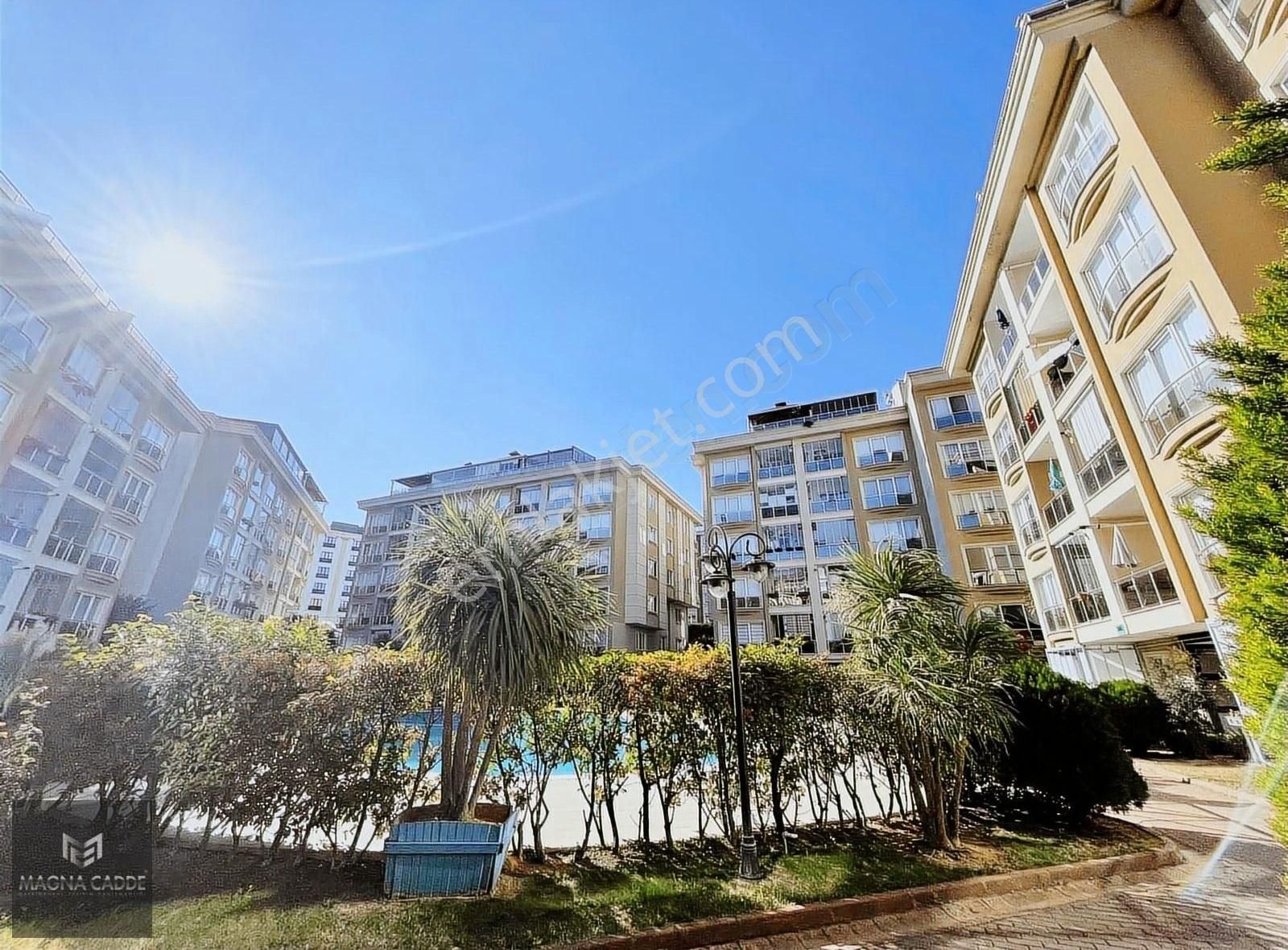 Pendik Yayalar Satılık Daire Pendik Site İçinde Havuzlu 3+1 7.500.000