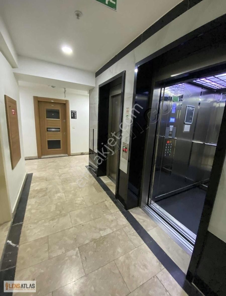 Pendik Yenişehir Kiralık Daire Lensatlas'tan Ayport Residence'da 2+1 Kir. Konut/ofis Lens Ynı