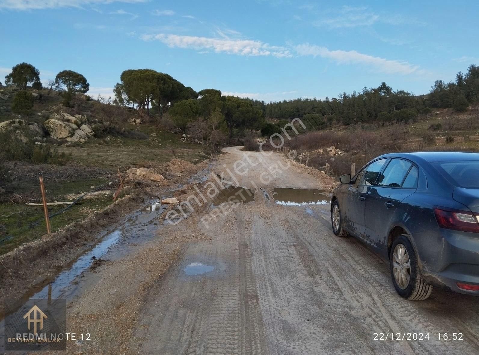 Milas Akkovanlık Satılık Tarla Milas Akkovanlık'da3900m² Akarsu Kenarı Doğaylan İç İçe Tarla