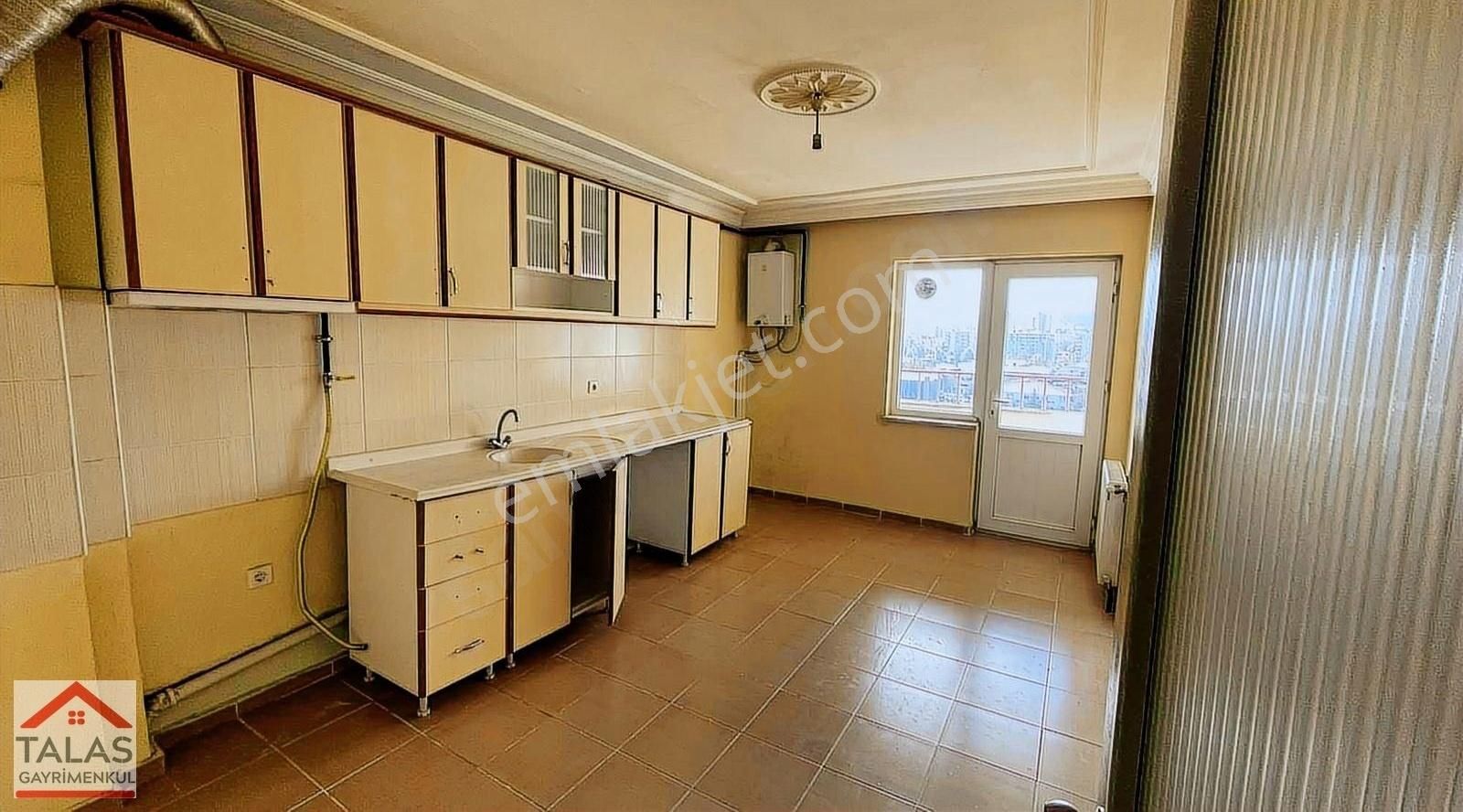 Kocasinan Yavuzlar Kiralık Daire Talas Gayrimenkul'den Yavuzlarda 3+1 Kiralık Daire