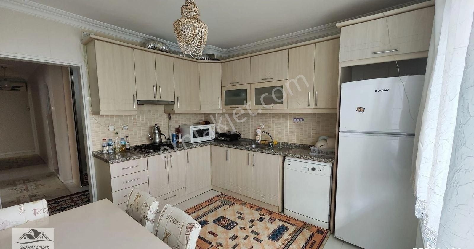 Turgutlu Ergenekon Kiralık Daire Turgutlu Eşyalı Kiralık Ergenekon Mah 145m2 B.135m2 N. 3+1 Oda Doğalgazlı Balkonlu Ful Eşyalı Daire