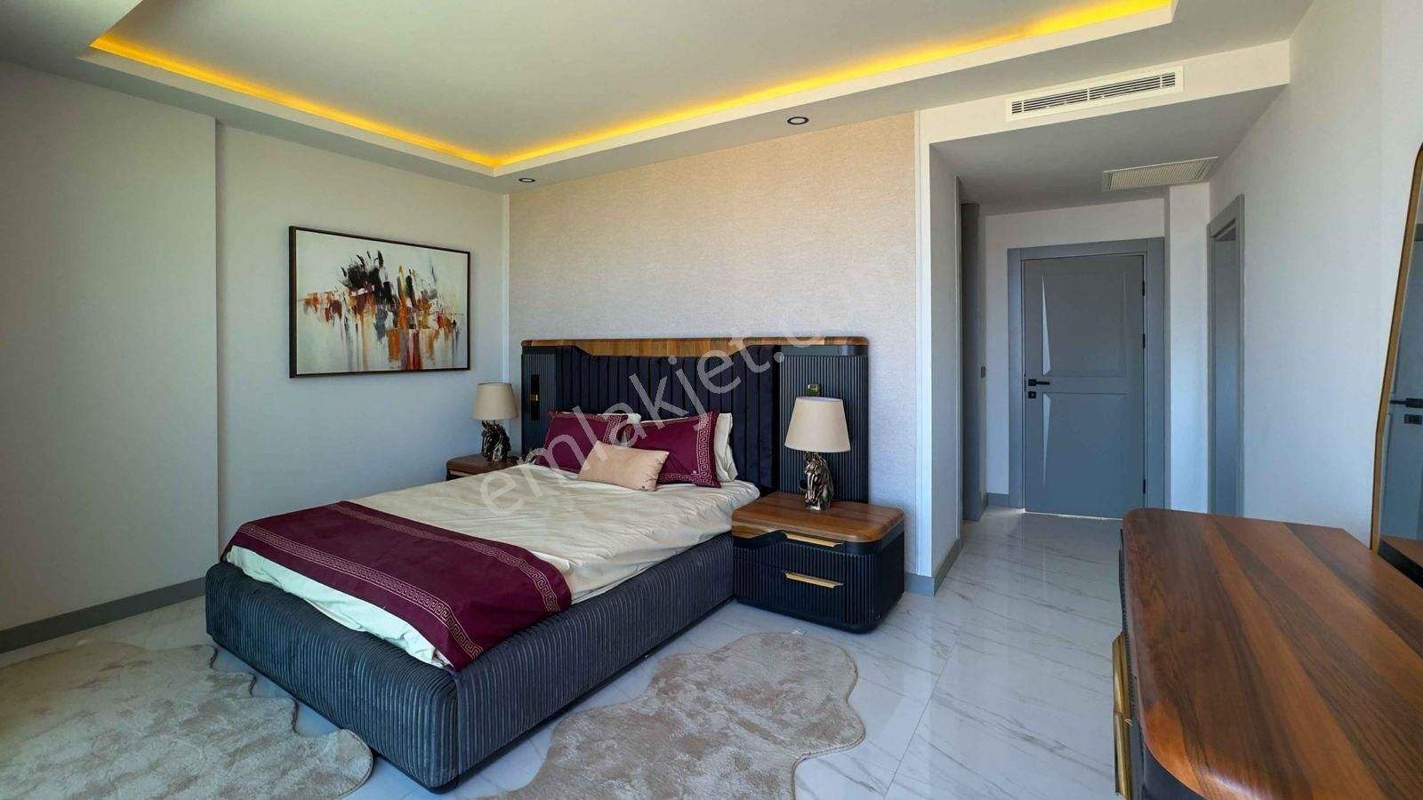 Kuşadası Kadınlar Denizin'de Ultra Lüks 4+1 Satılık Villa - Görsel 22