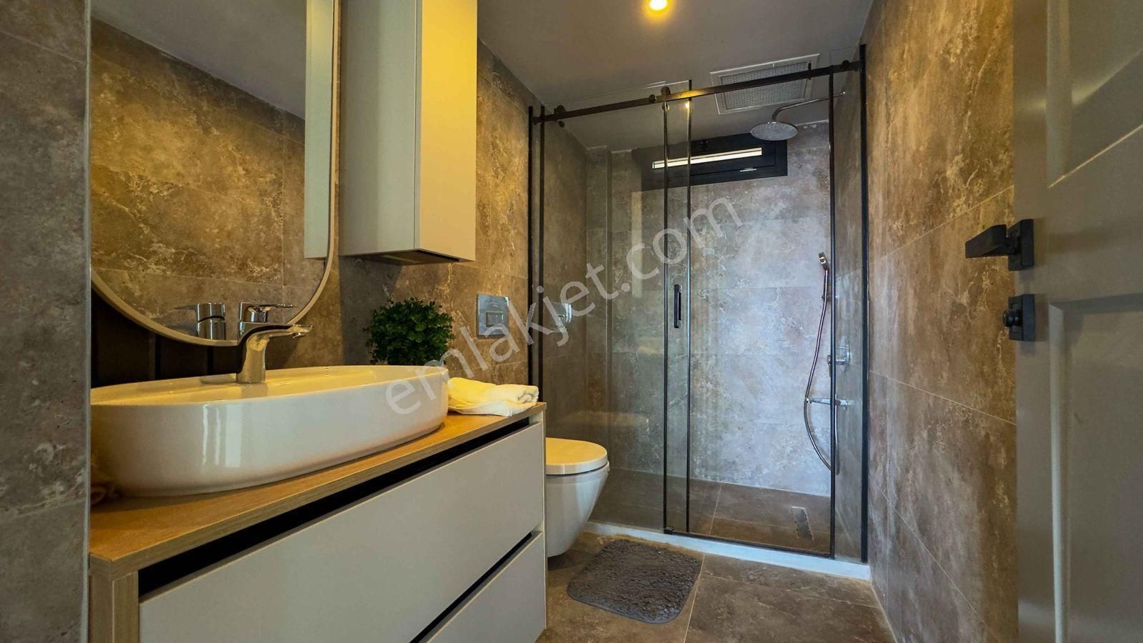 Kuşadası Kadınlar Denizin'de Ultra Lüks 4+1 Satılık Villa - Görsel 24