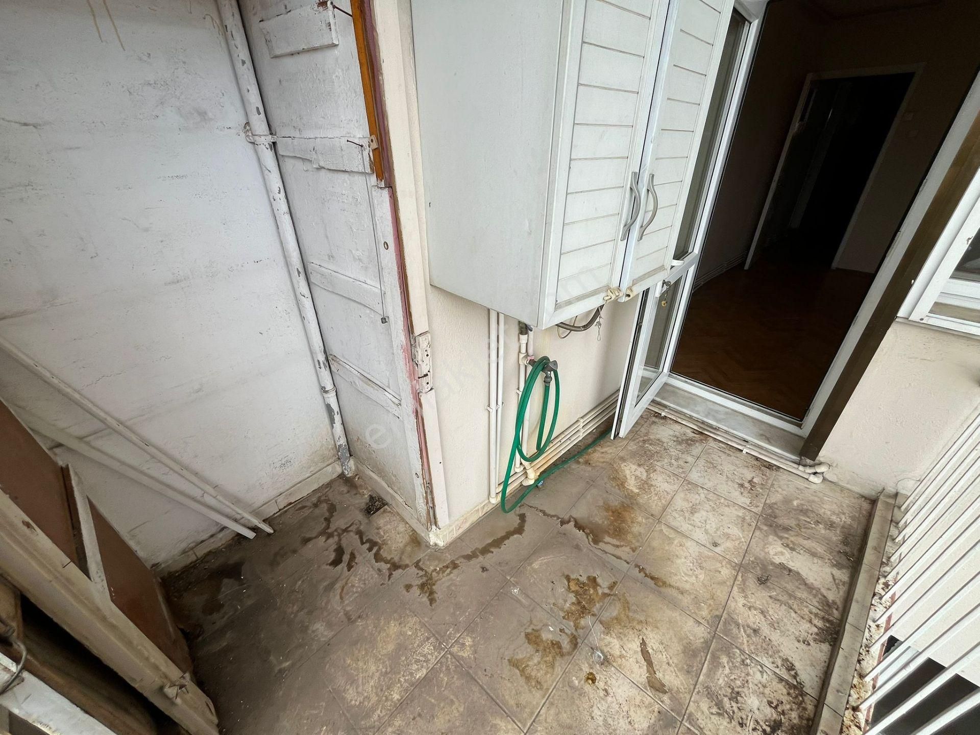 Caddede F.altay Meydana 100 Metre Arakat 2+1 Daire - Görsel 21