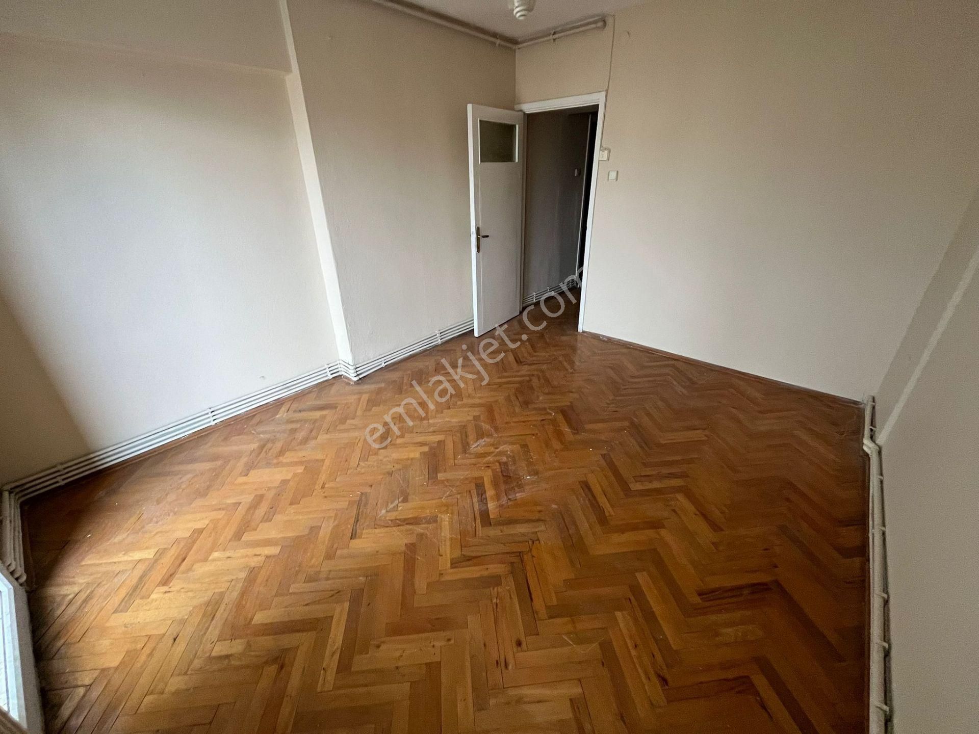 Caddede F.altay Meydana 100 Metre Arakat 2+1 Daire - Görsel 19