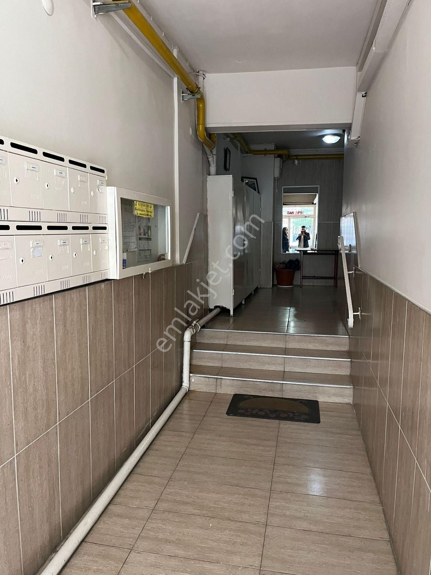 Caddede F.altay Meydana 100 Metre Arakat 2+1 Daire - Görsel 28