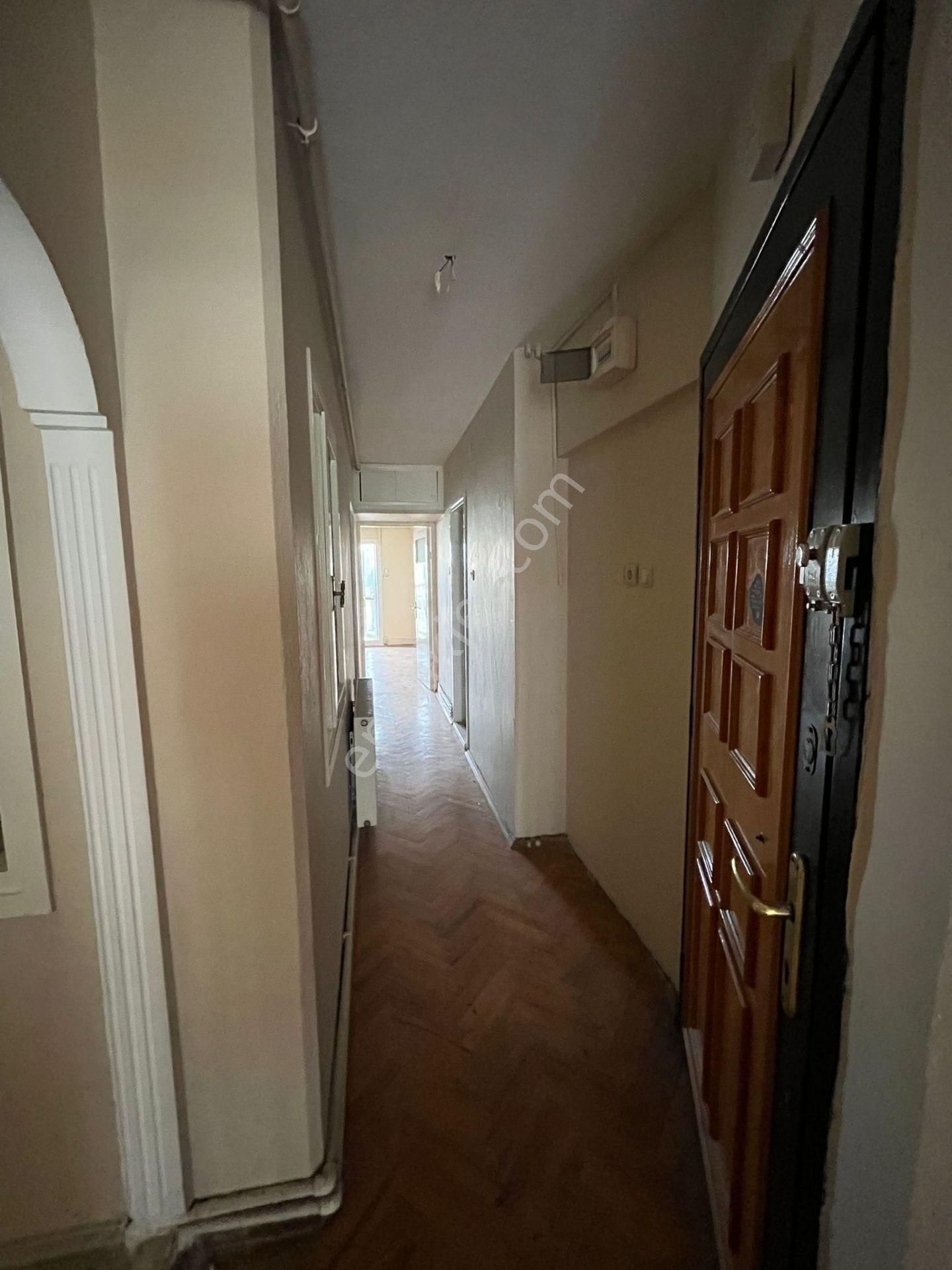 Caddede F.altay Meydana 100 Metre Arakat 2+1 Daire - Görsel 16