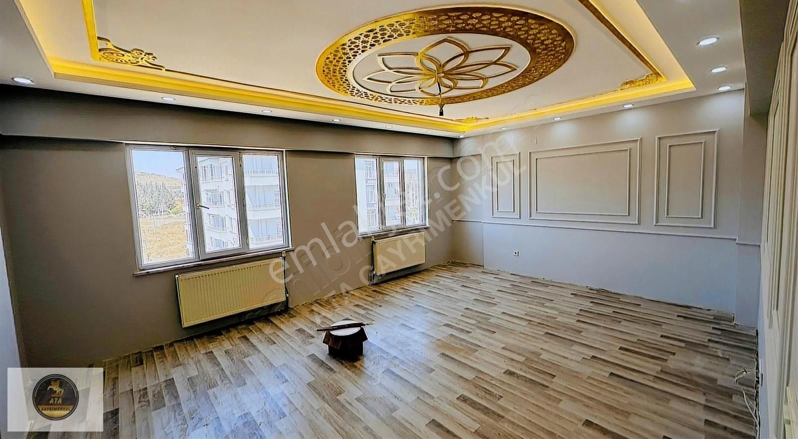 Kilis Merkez Yaşar Aktürk Satılık Daire Ata Gayrimenkul'den Palmiye Sitesinde Geniş Lüks 3+1 185 M²