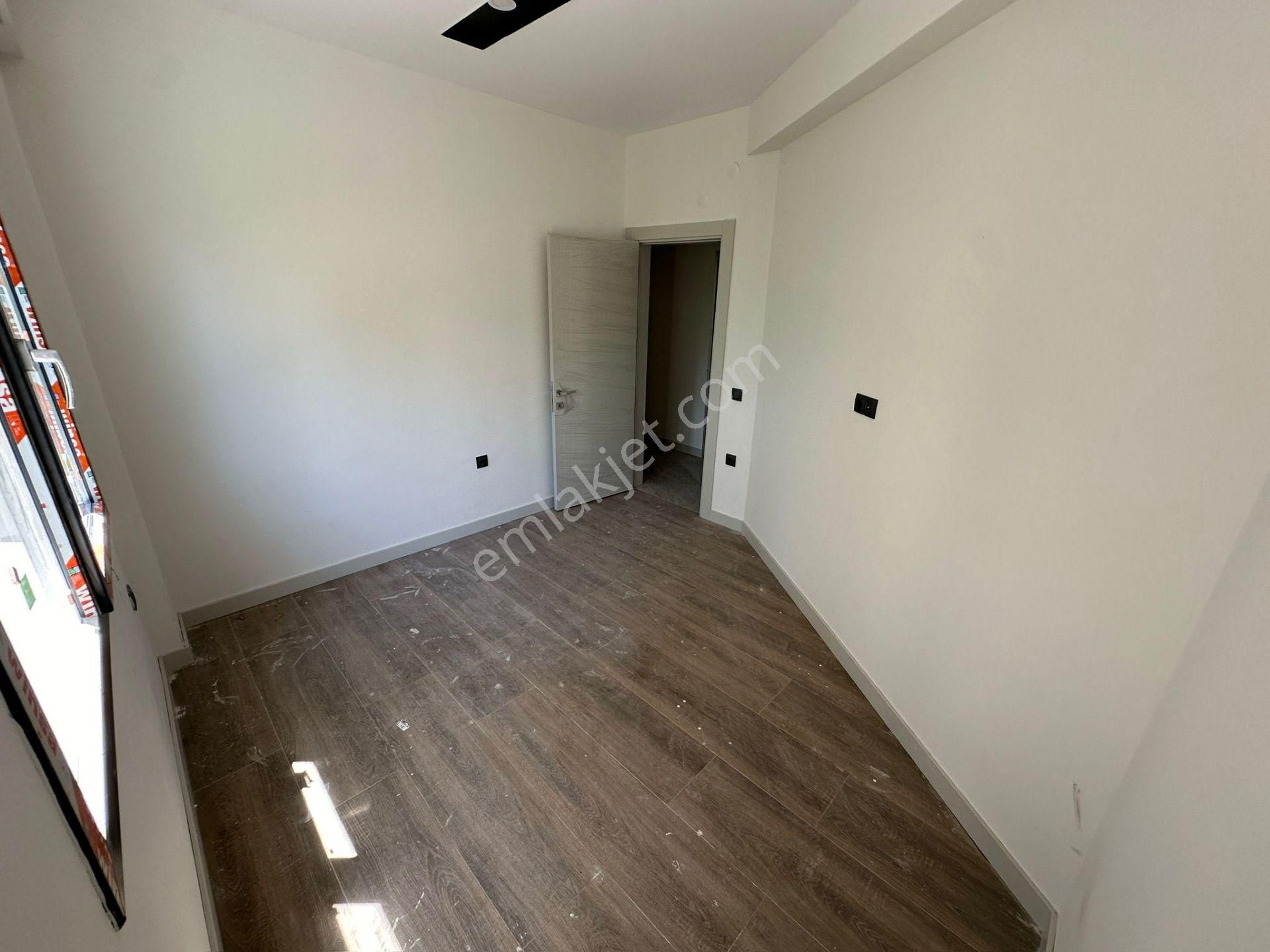 Kuşadası Değirmendere Mahallesin'de Lüks Sıfır Daireler - Görsel 5