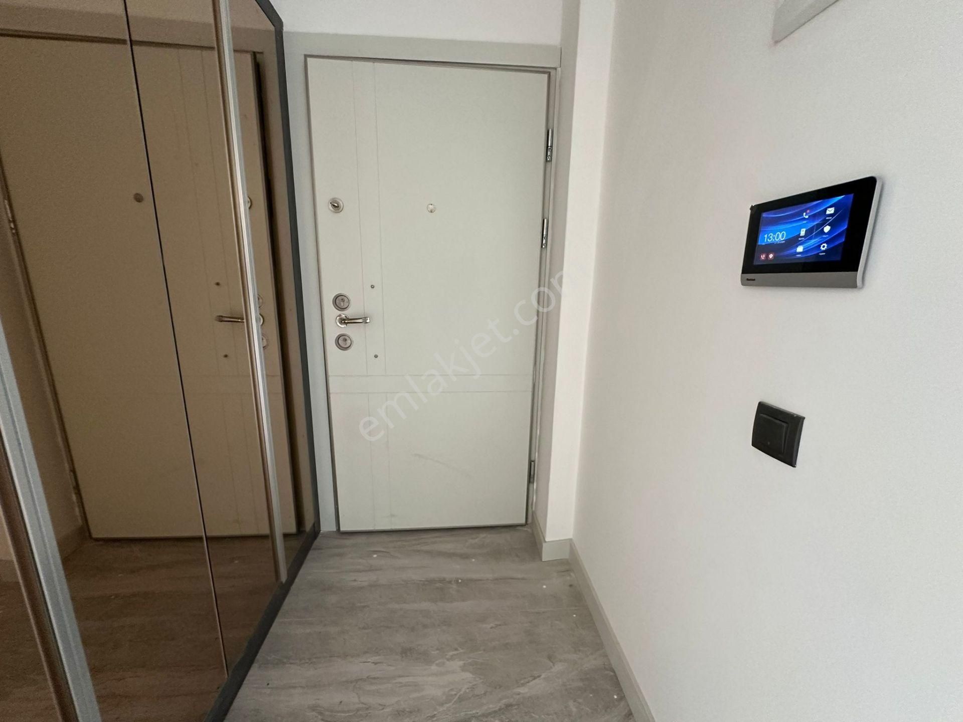 Kuşadası Değirmendere Mahallesin'de Lüks Sıfır Daireler - Görsel 17