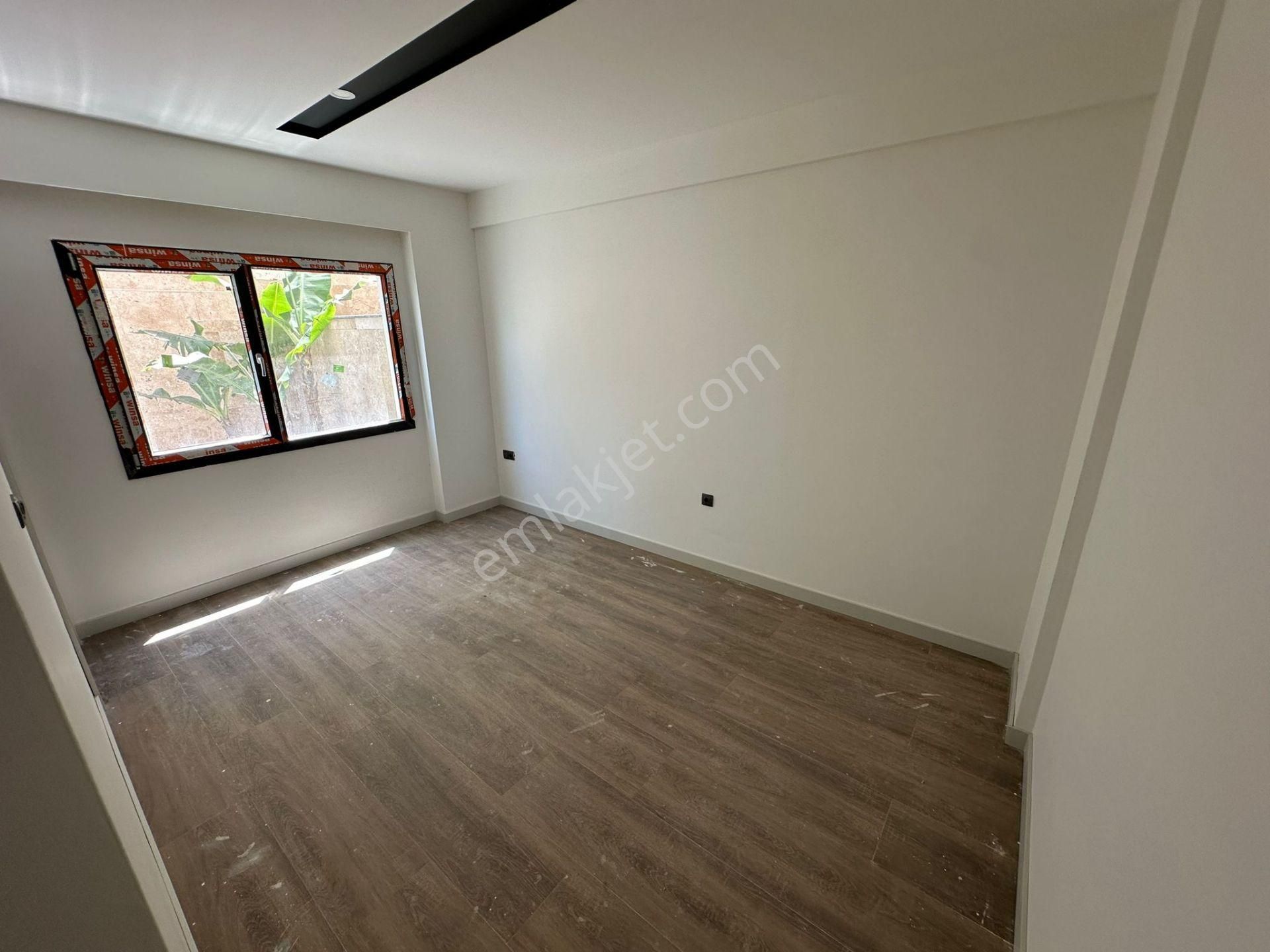 Kuşadası Değirmendere Mahallesin'de Lüks Sıfır Daireler - Görsel 8