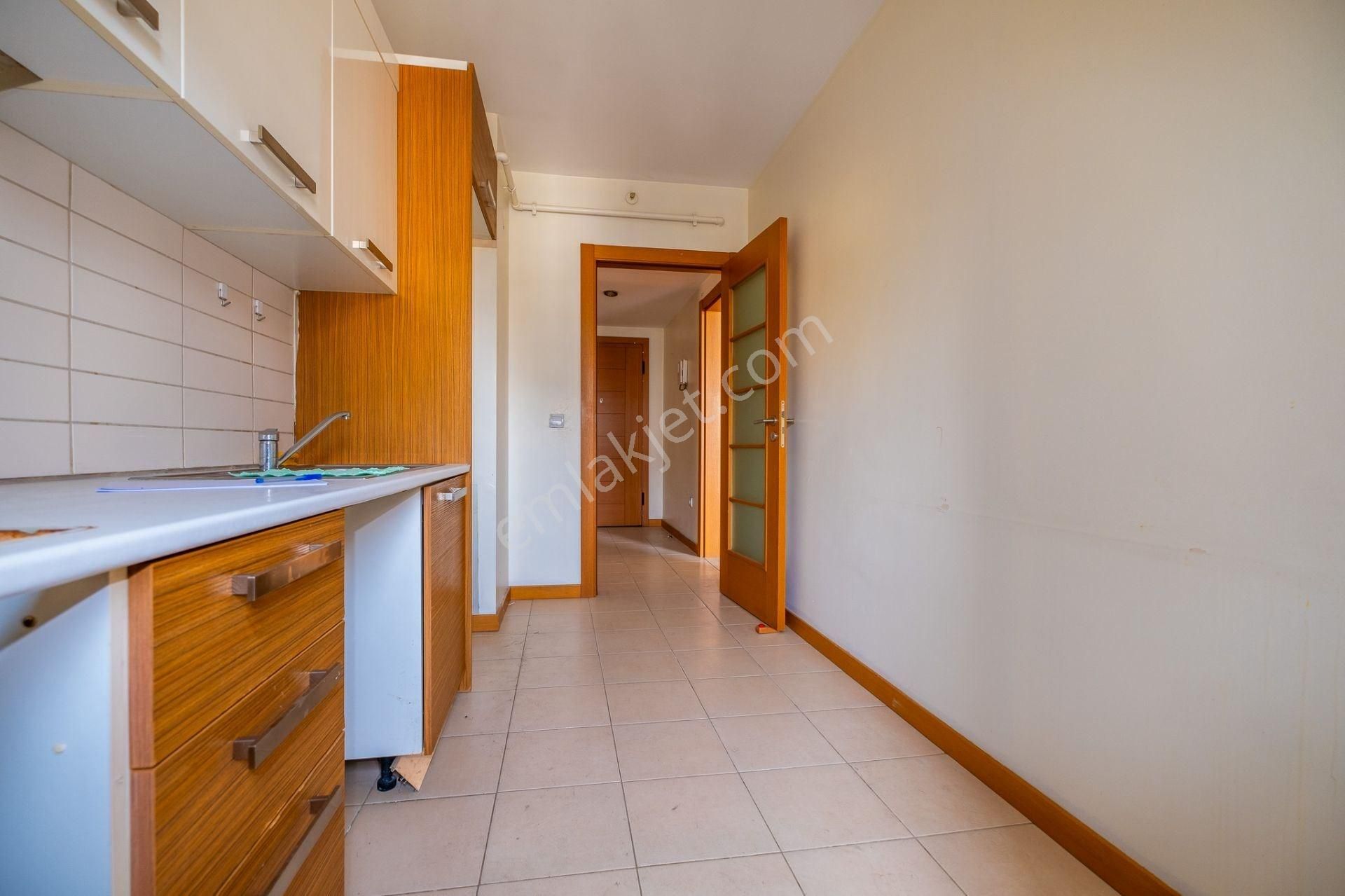 Solarkent Sitesinde Ultra Lüks Ara Kat 3+1 Satılık Daire - Görsel 9