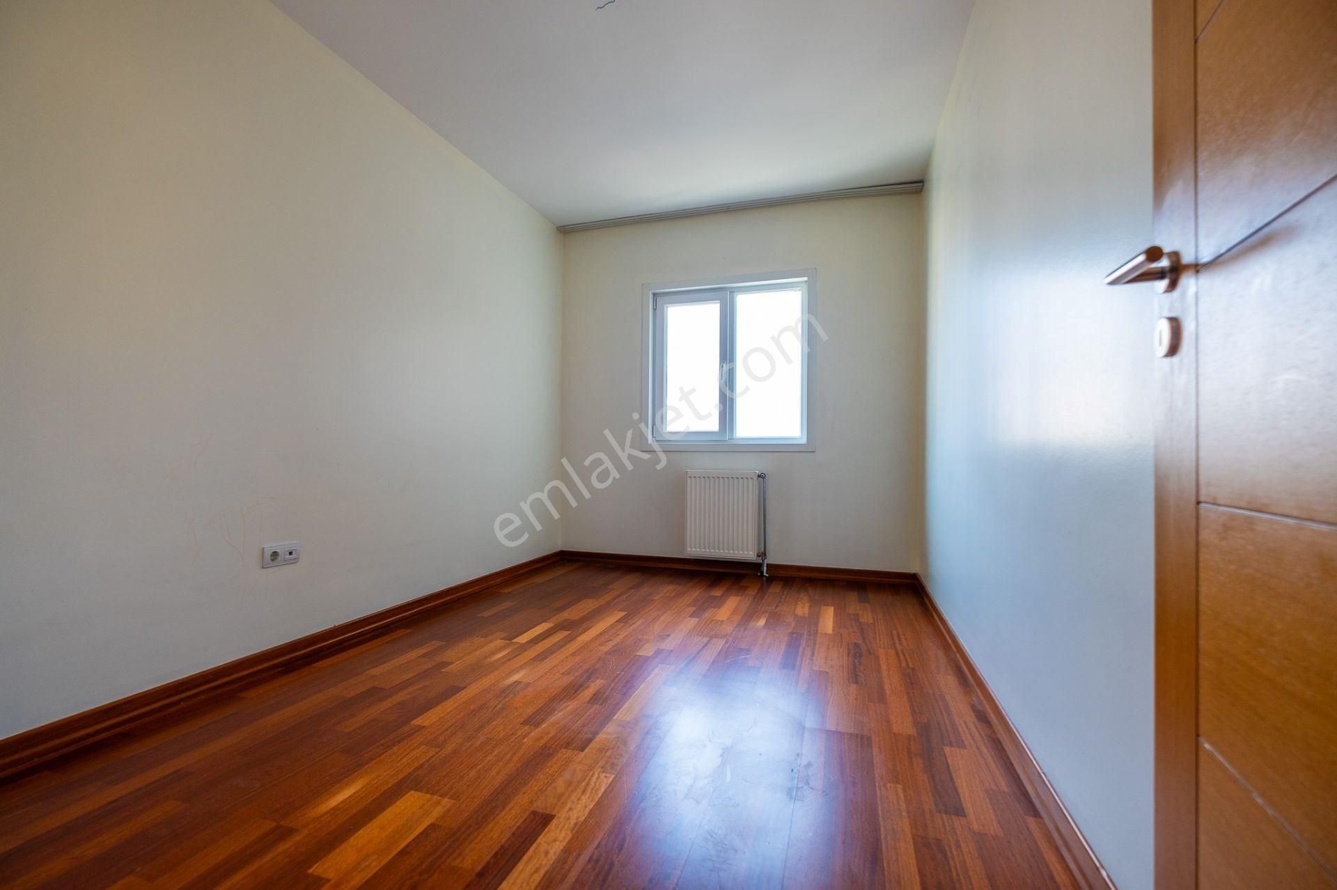 Solarkent Sitesinde Ultra Lüks Ara Kat 3+1 Satılık Daire - Görsel 14