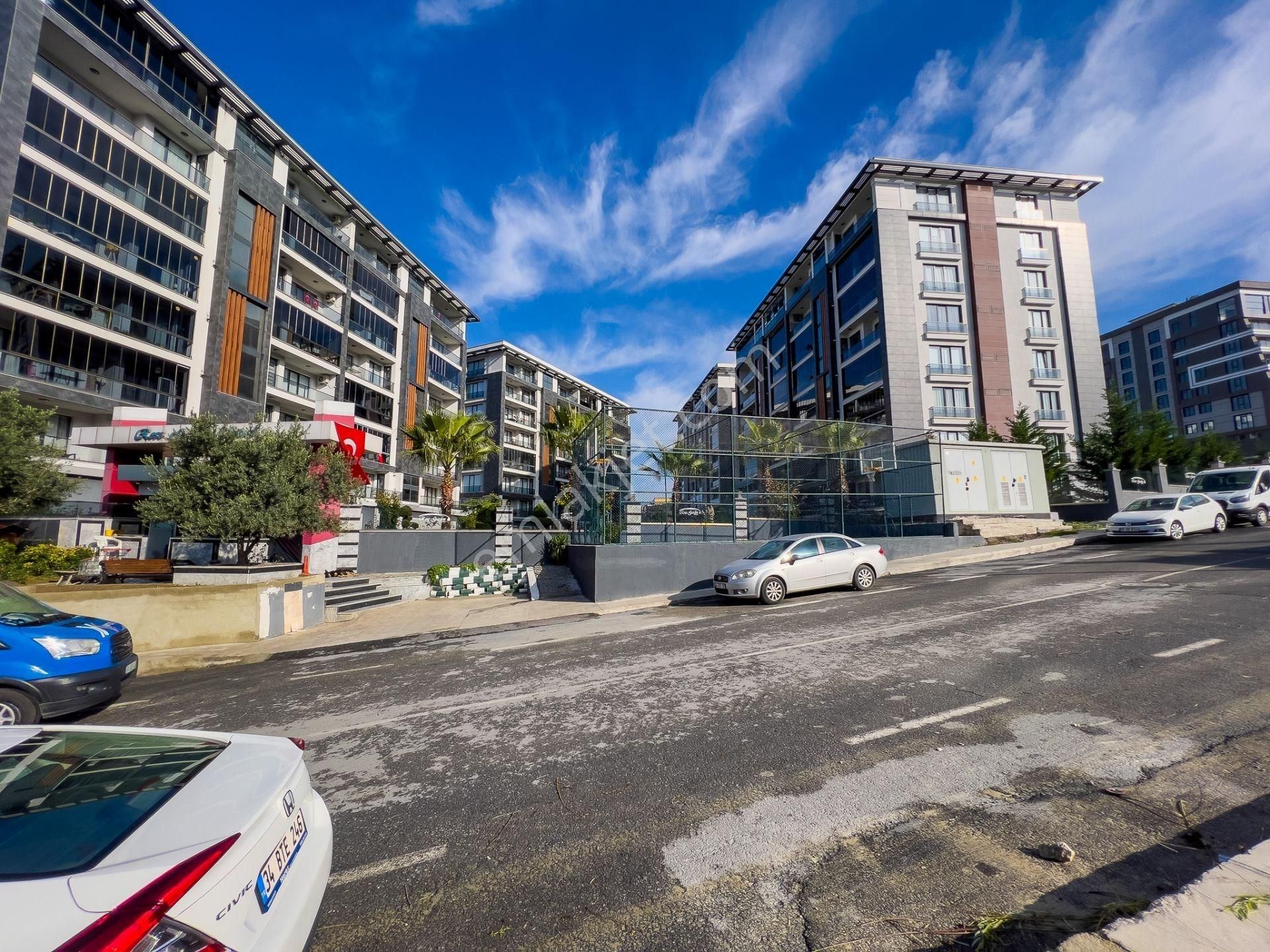 Beylikdüzü Marina'ya Yakın Rose Garden'da Satılık 2+1 Daire - Görsel 35