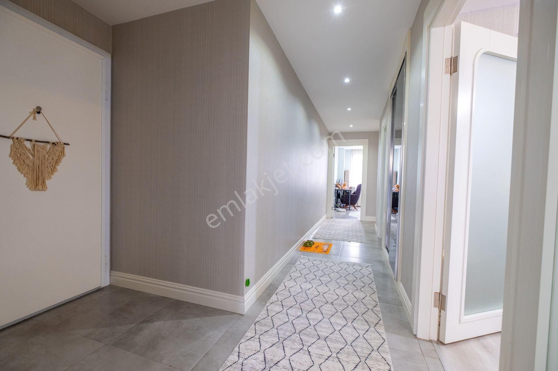 Beylikdüzü Marina'ya Yakın Rose Garden'da Satılık 2+1 Daire - Görsel 2