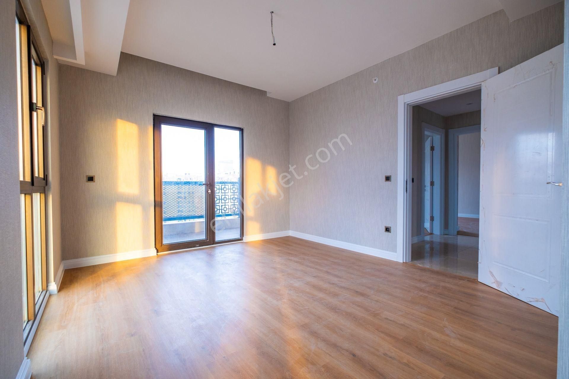 Kameroğlu Metrohome Muhteşem Manzaralı Dubleks 6+2 Rezidans - Görsel 18