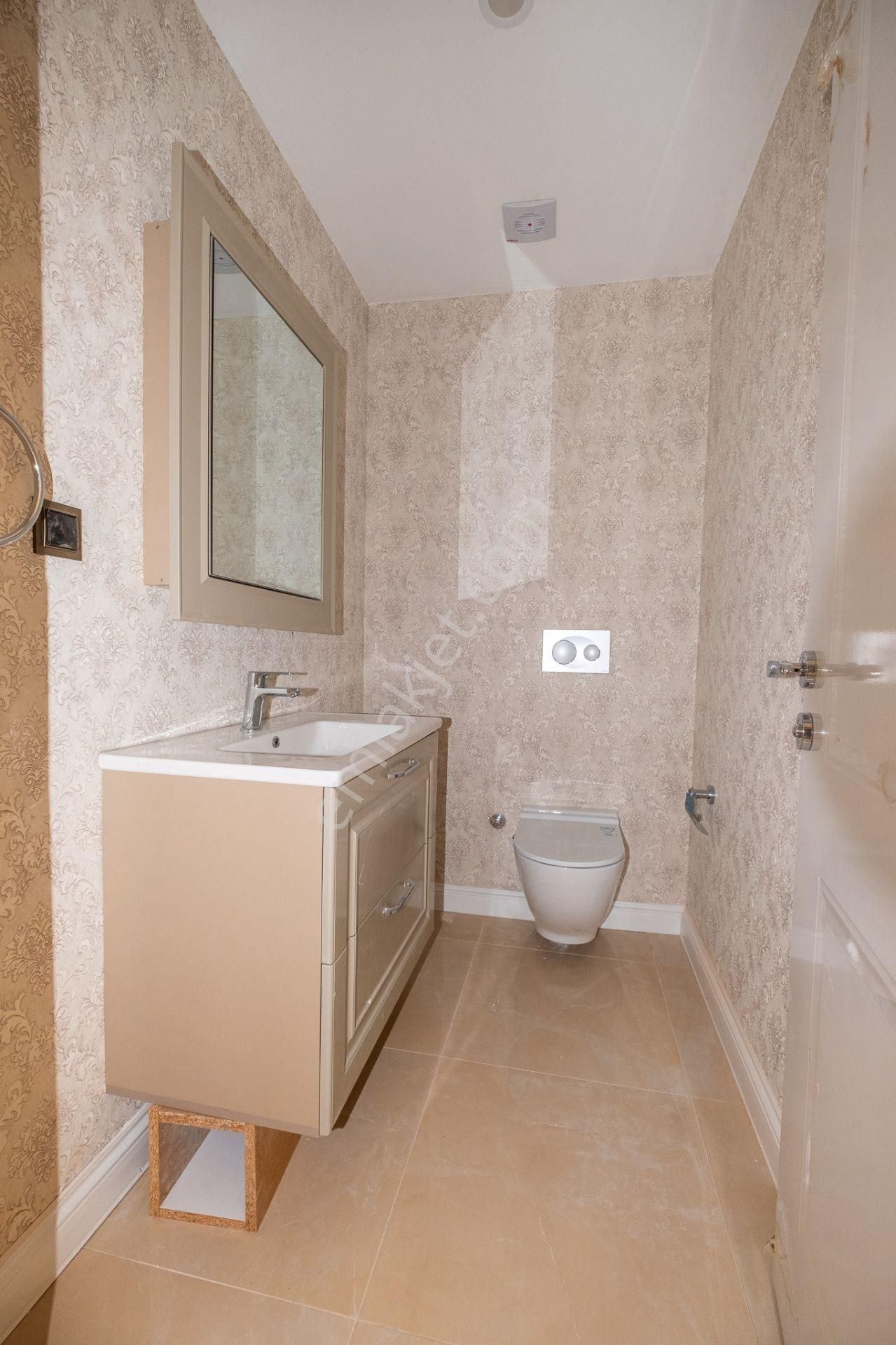 Kameroğlu Metrohome Muhteşem Manzaralı Dubleks 6+2 Rezidans - Görsel 8