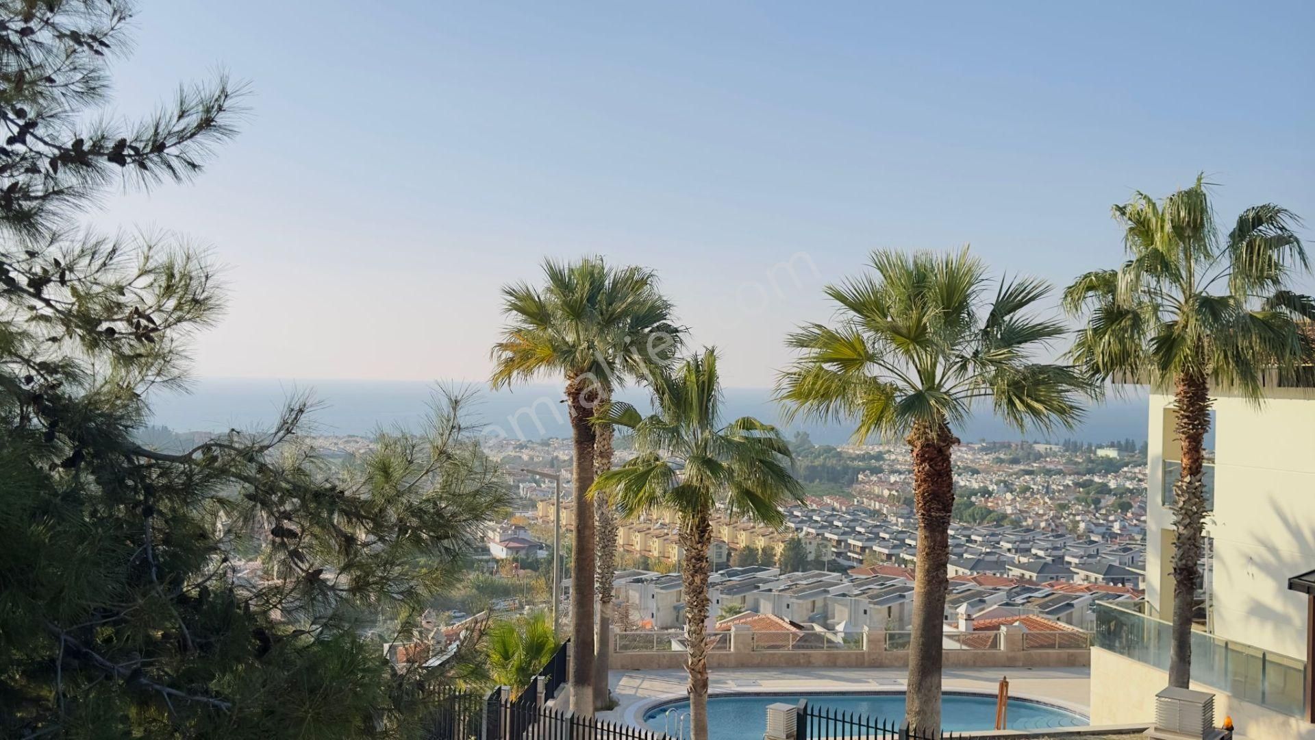 Full Manzaralı-özel Havuz/otopark-300 M2 Bahçe-yeni Yapım Lüx-tamamı Müstakil Villa - Görsel 15