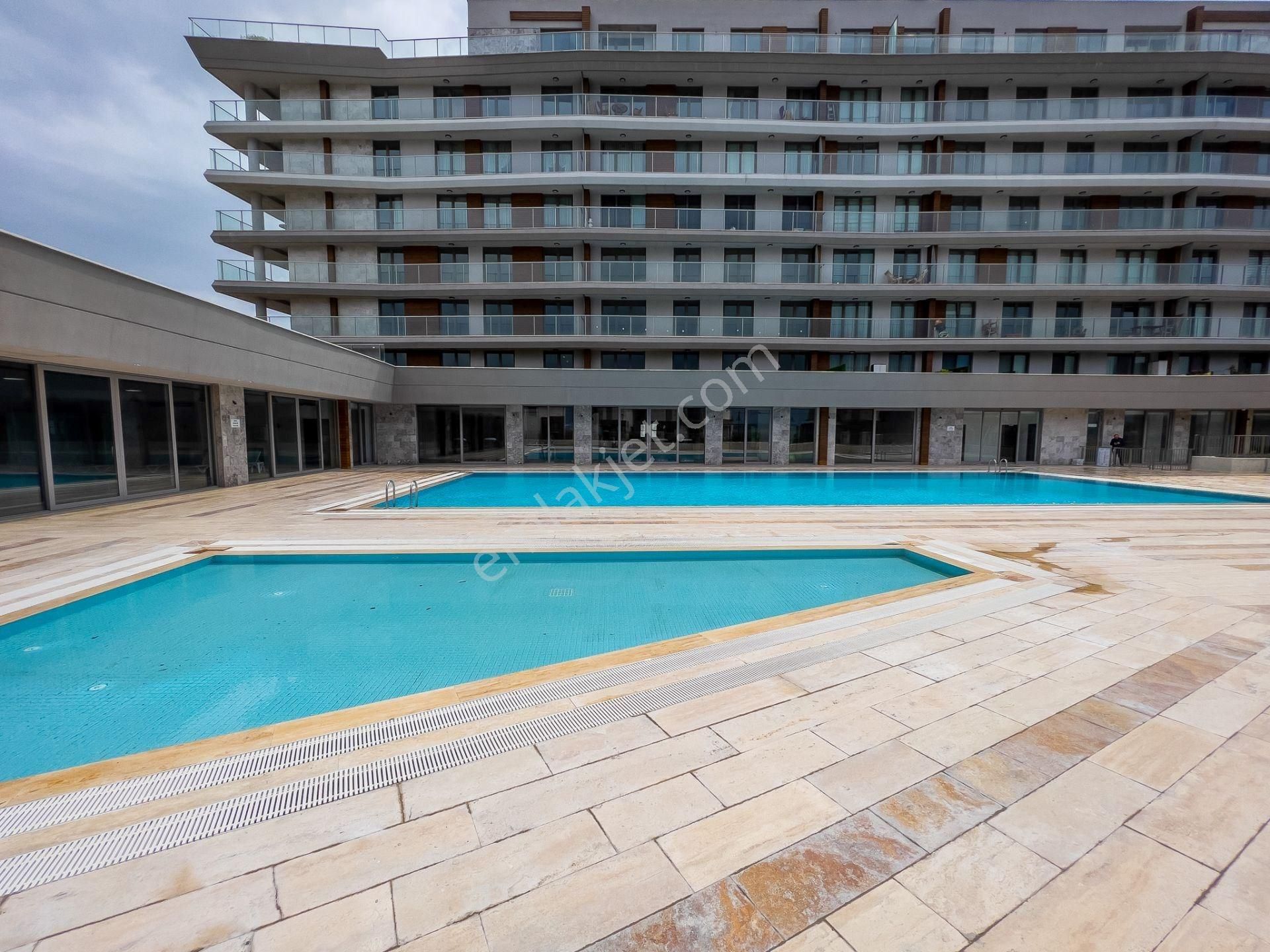 Bahçeşehir'de Senet Vadeli, Modern, Konforlu, Yeni Nesil Müstakil Villa'da Yaşam Fırsatları
