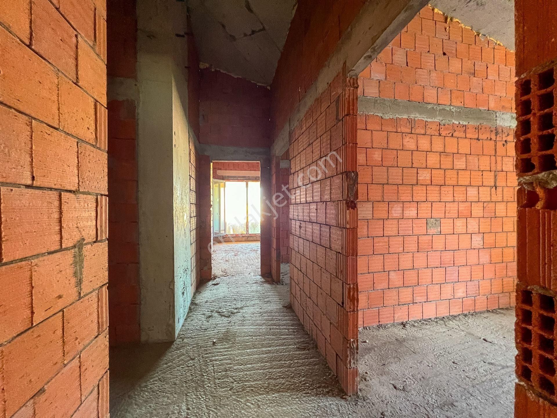 Bahçeşehir Vadi Evlerinde 24 Ay Tl Vade Ödemeli Satılık 6+1 Villa - Görsel 12