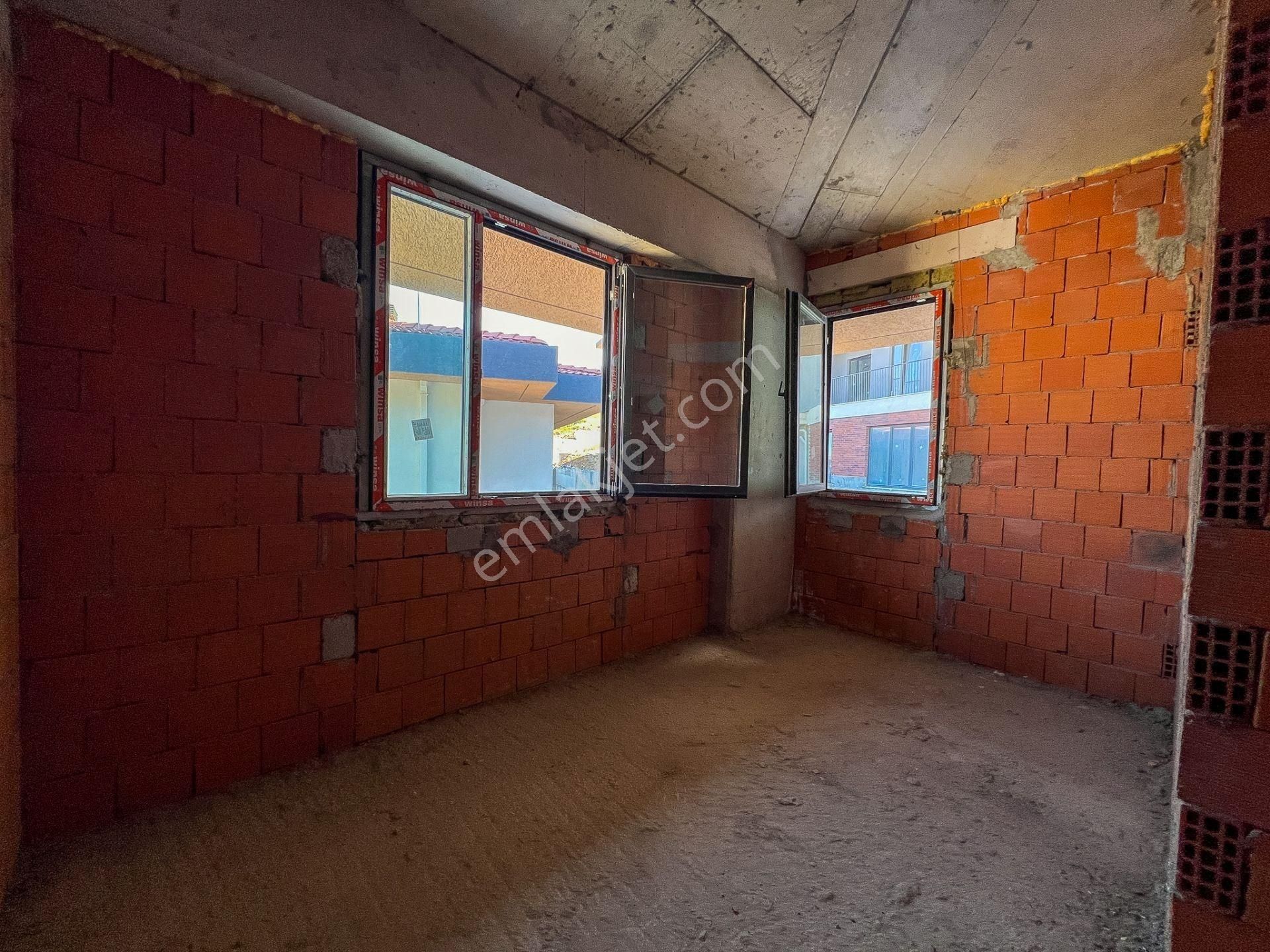 Bahçeşehir Vadi Evlerinde 24 Ay Tl Vade Ödemeli Satılık 6+1 Villa - Görsel 11