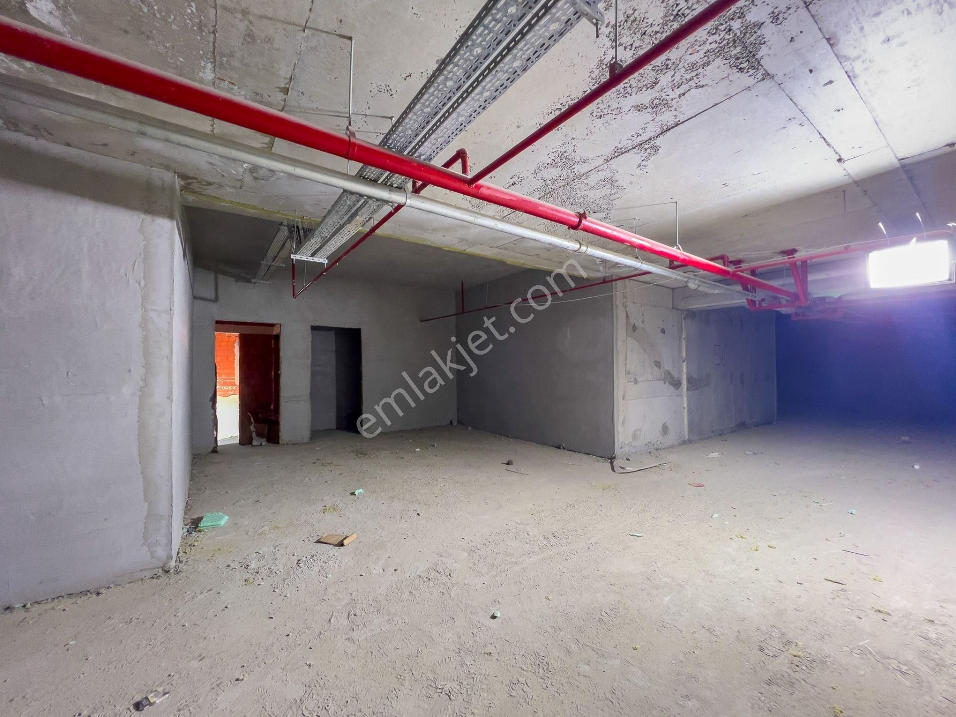 Bahçeşehir Vadi Evlerinde 24 Ay Tl Vade Ödemeli Satılık 6+1 Villa - Görsel 3