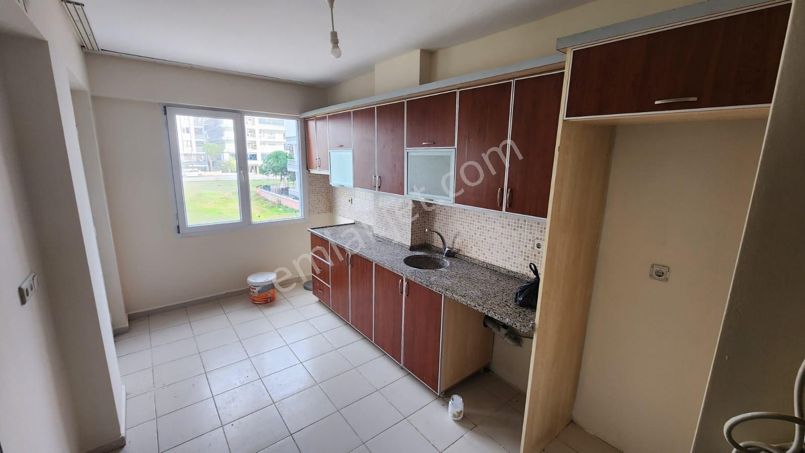 ▓akçay Porte Emlaktan Tek Yetkili Ön Cephe Denize Çok Yakn 2+1 D