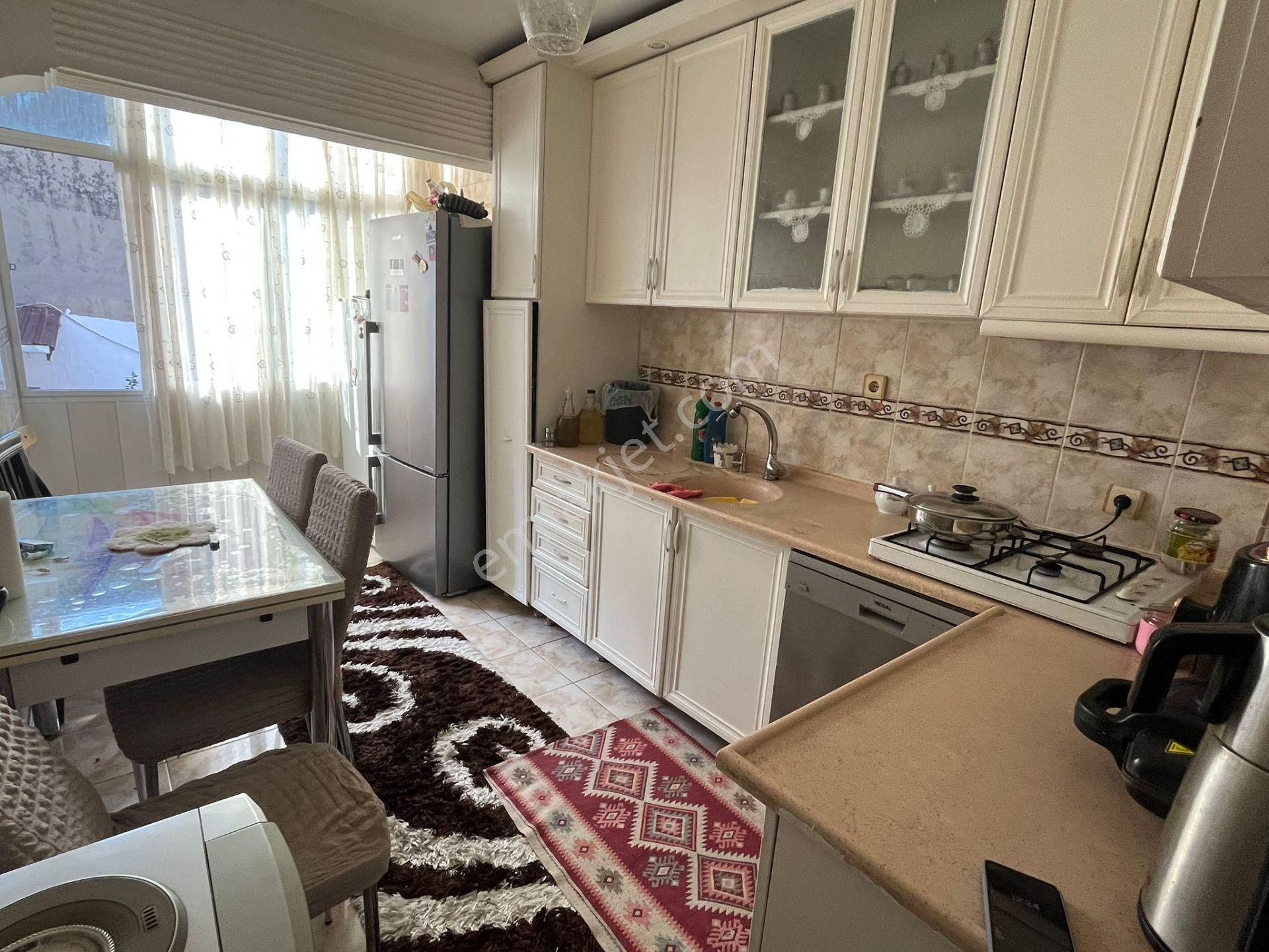 Acil Konak Üçyol Yakını 3+1 115m2 Ayrı Mutfak Tadilatlı Daire - Görsel 7