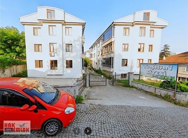 Düzce Merkez Çiftepınarlar Kiralık Daire Hak Emlak'tan Üniversite Bölgesinde Kiralık Eşyalı 1+1 Daire